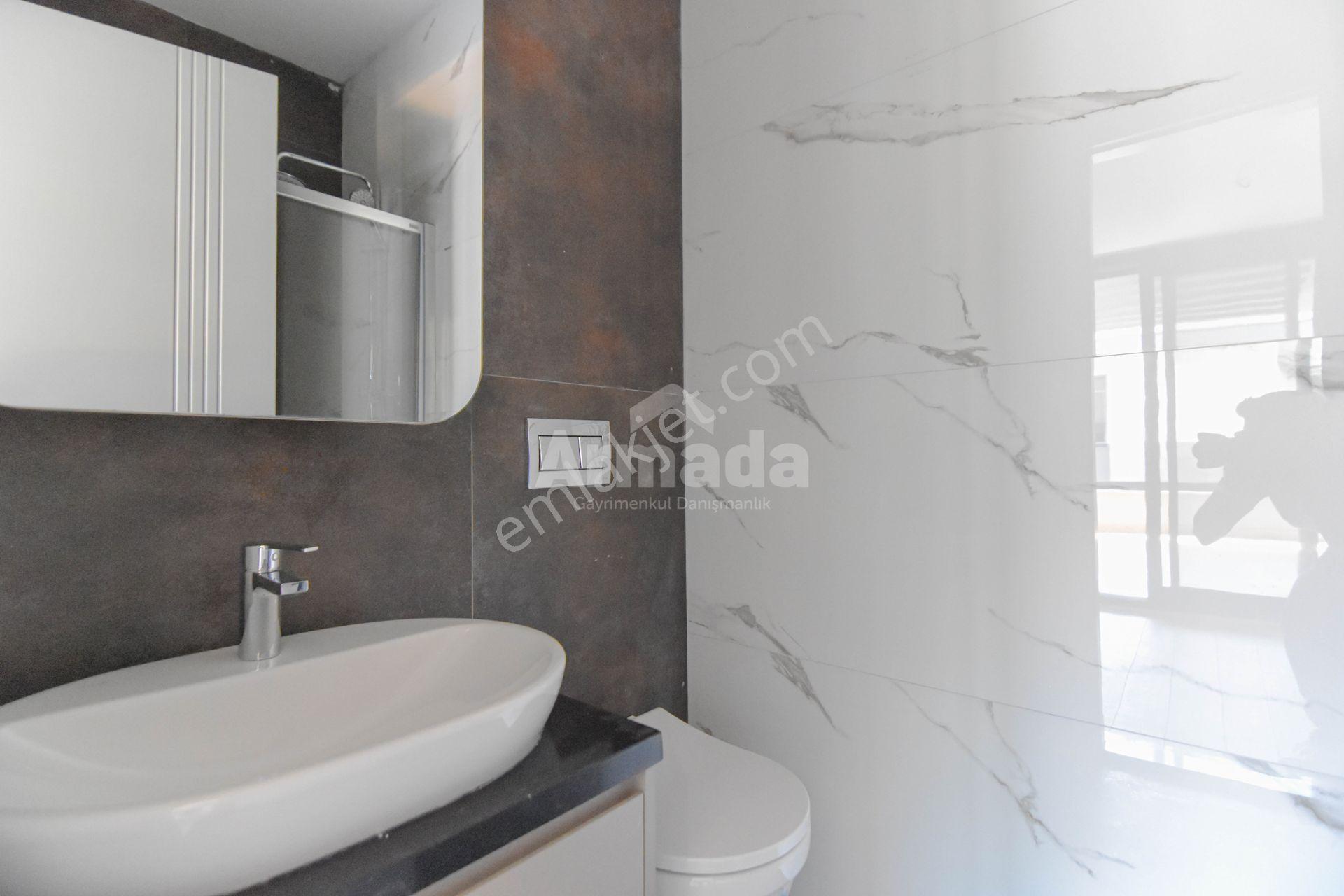 Kuşadası Yavansuda Korupark Konakları Sitesinde 4+1 Sıfır Villa - Görsel 18