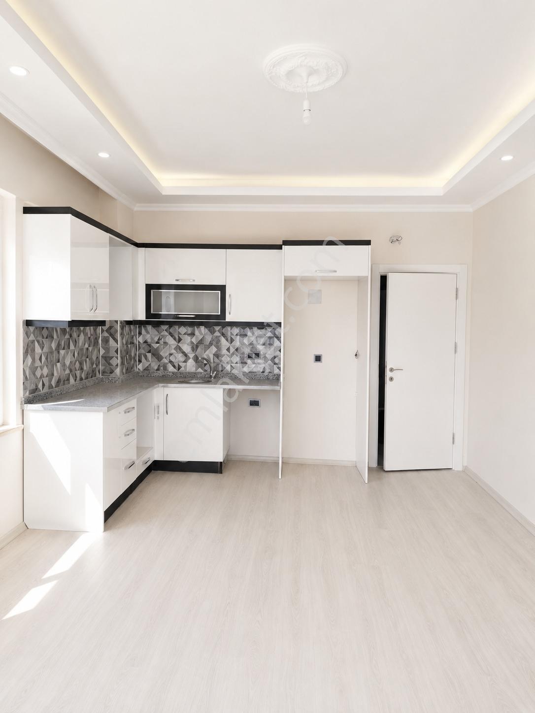 Alanya Demirtaş 2+1 90 M2 Lüks Kompleks Sitede Full Aktivite - Görsel 14