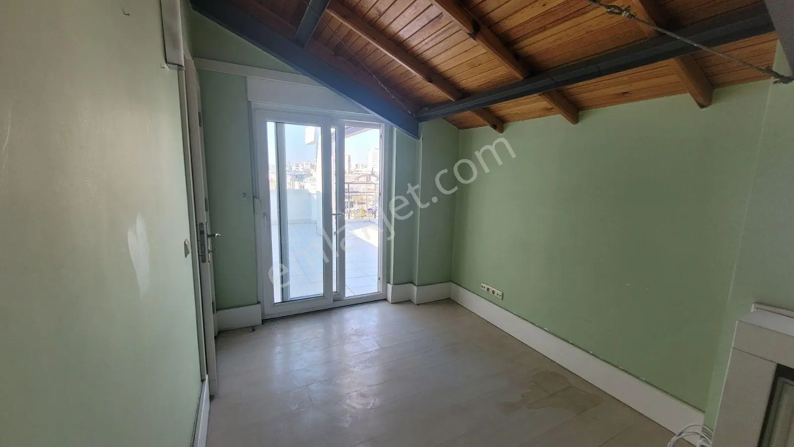 Deniz Manzaralı 3+1 Loft Dubleks Daire - Görsel 15