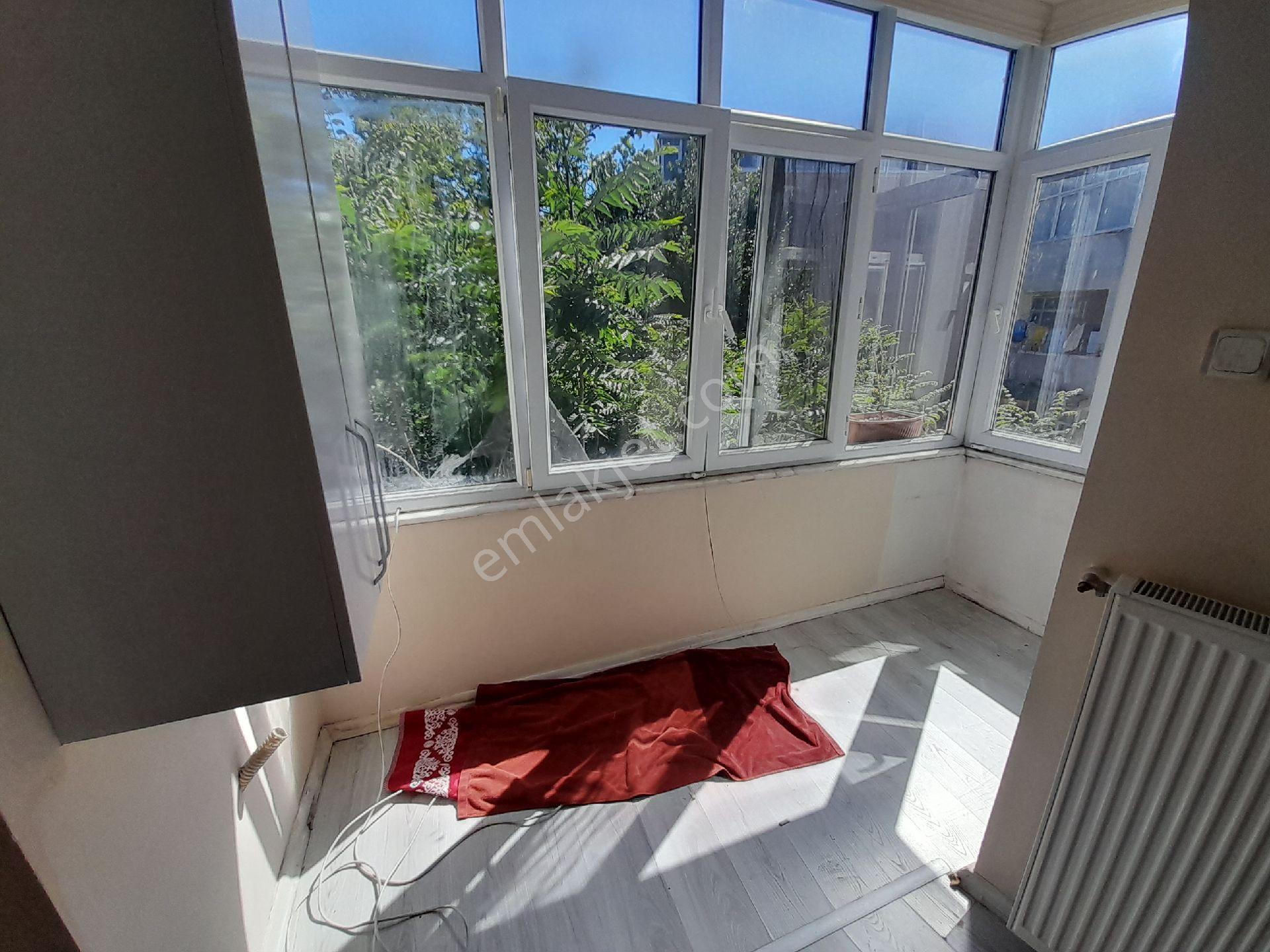 Kocamustafapaşa Saka Sok 1.5+1 Kat 1 Temız Kiralık Daıre - Görsel 13