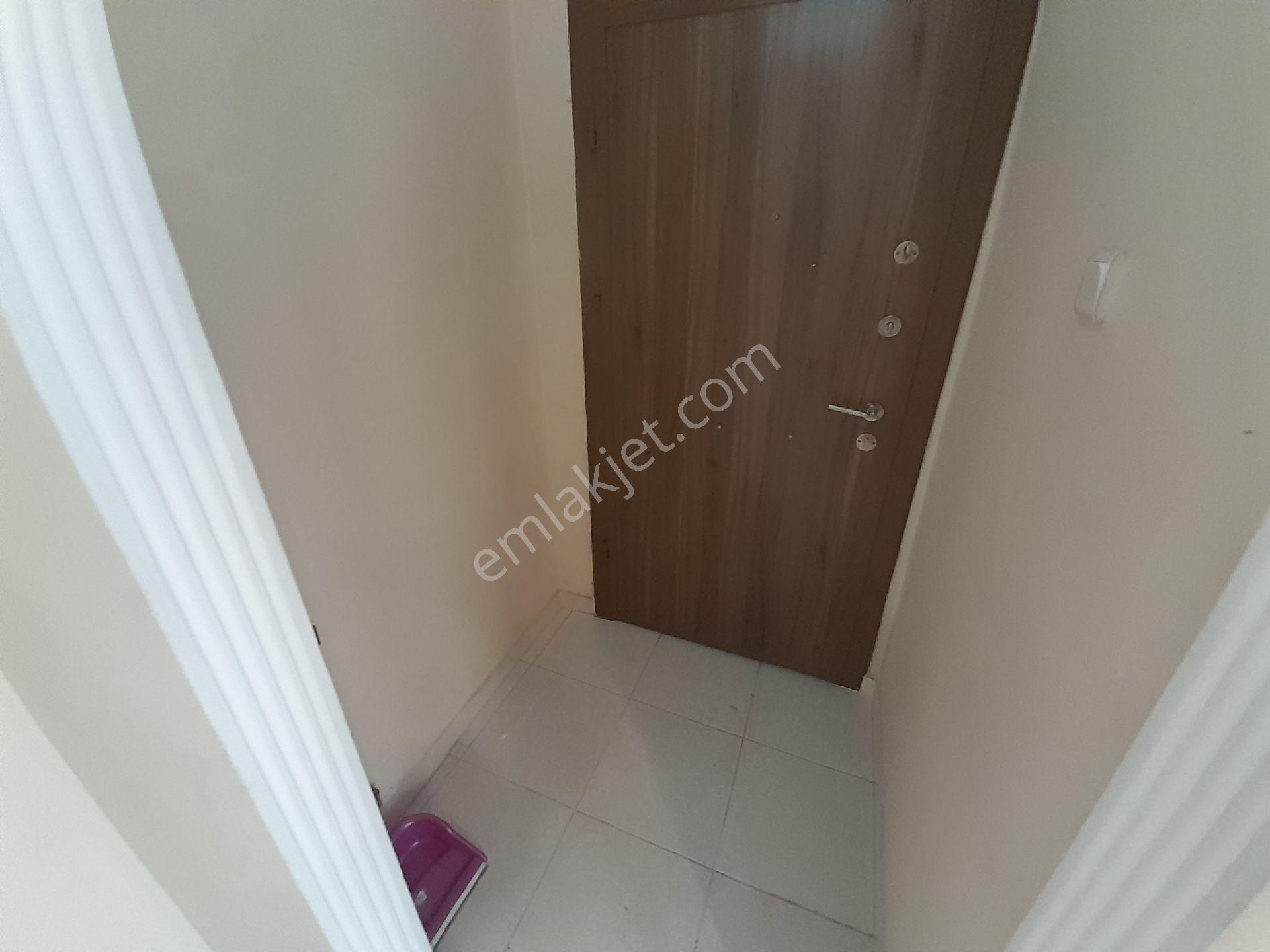Kocamustafapaşa Saka Sok 1.5+1 Kat 1 Temız Kiralık Daıre - Görsel 23