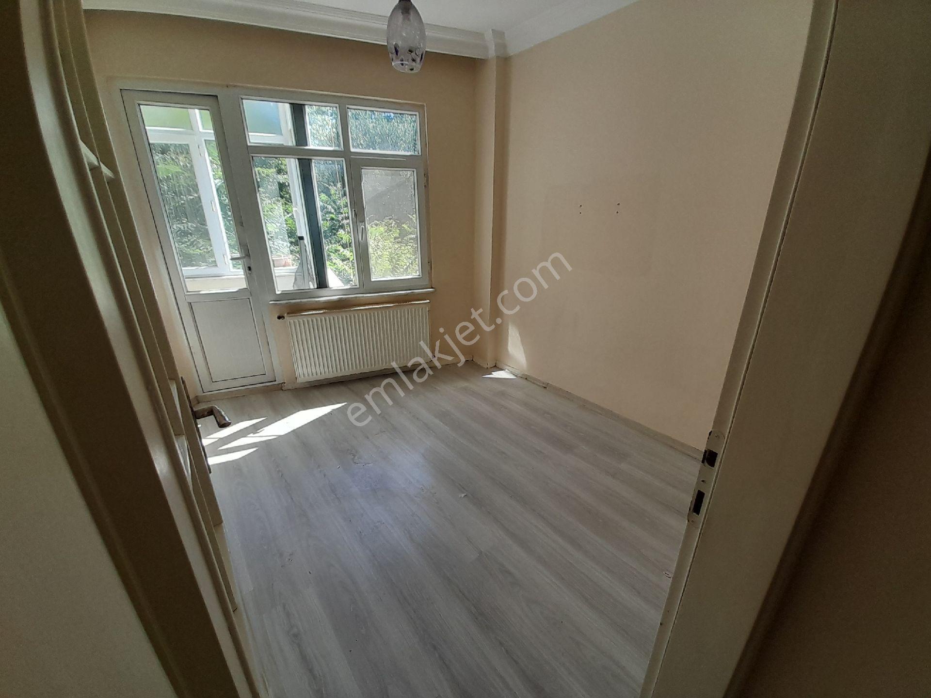 Kocamustafapaşa Saka Sok 1.5+1 Kat 1 Temız Kiralık Daıre - Görsel 11