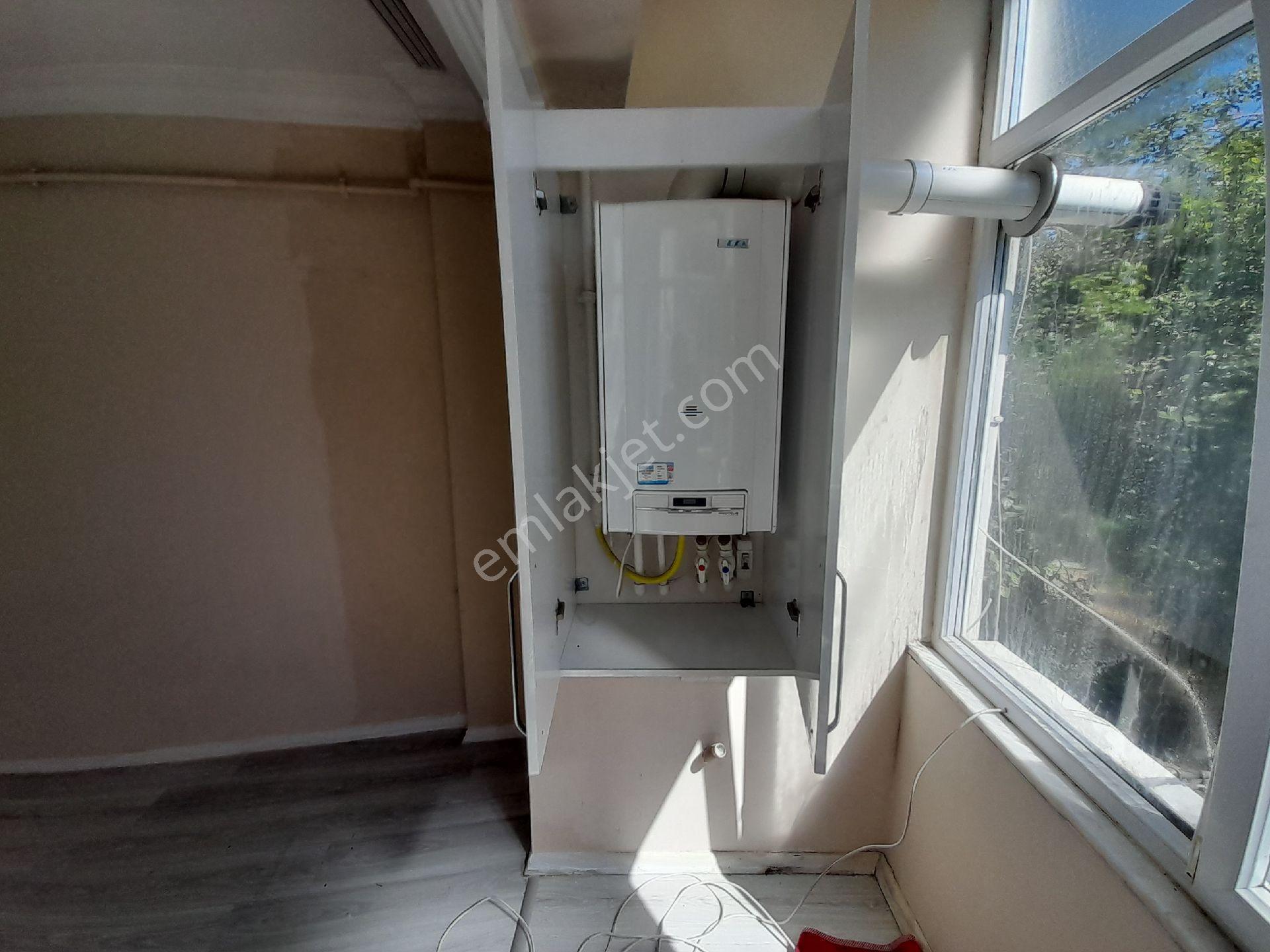 Kocamustafapaşa Saka Sok 1.5+1 Kat 1 Temız Kiralık Daıre - Görsel 14