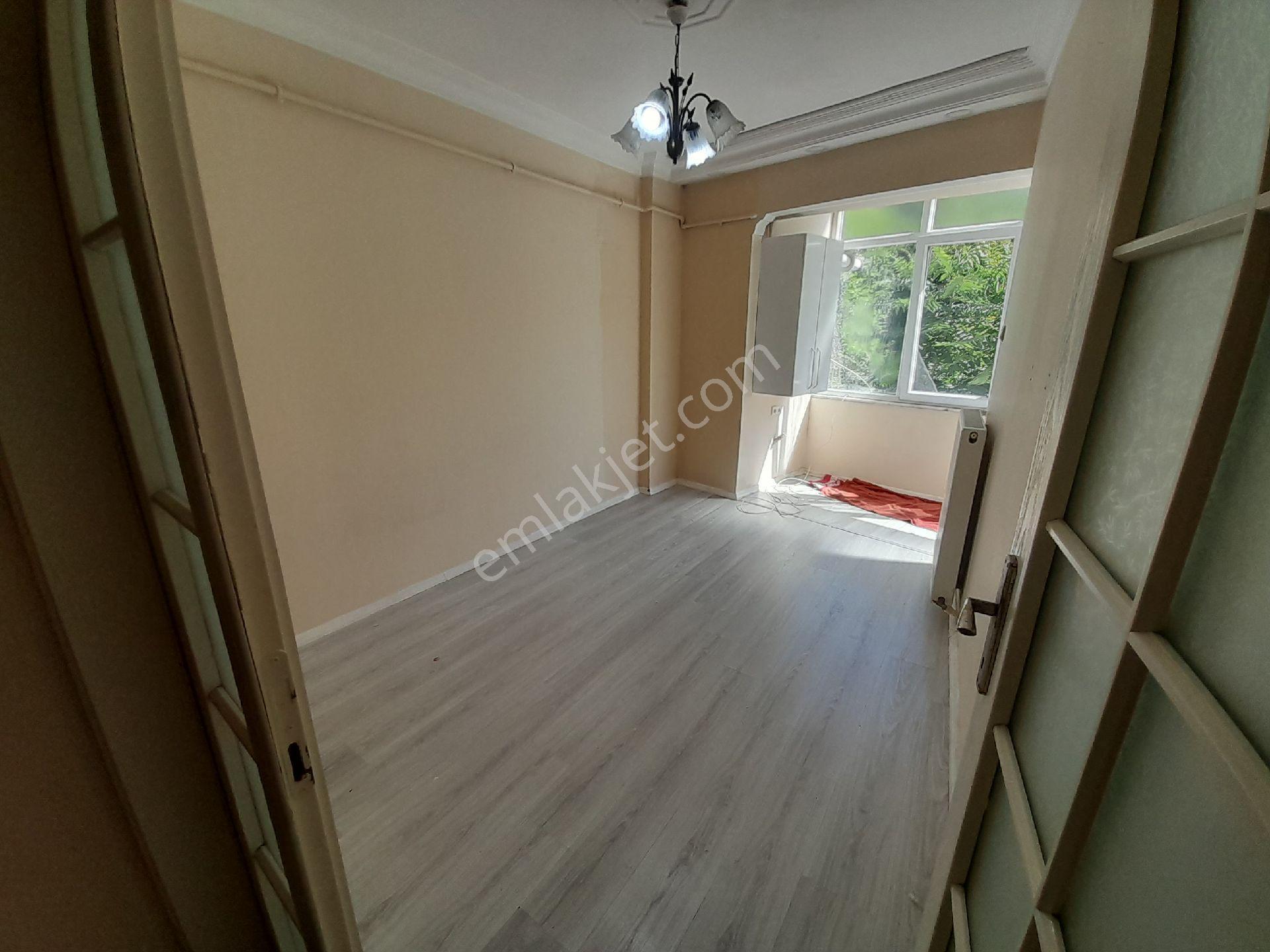 Kocamustafapaşa Saka Sok 1.5+1 Kat 1 Temız Kiralık Daıre - Görsel 7