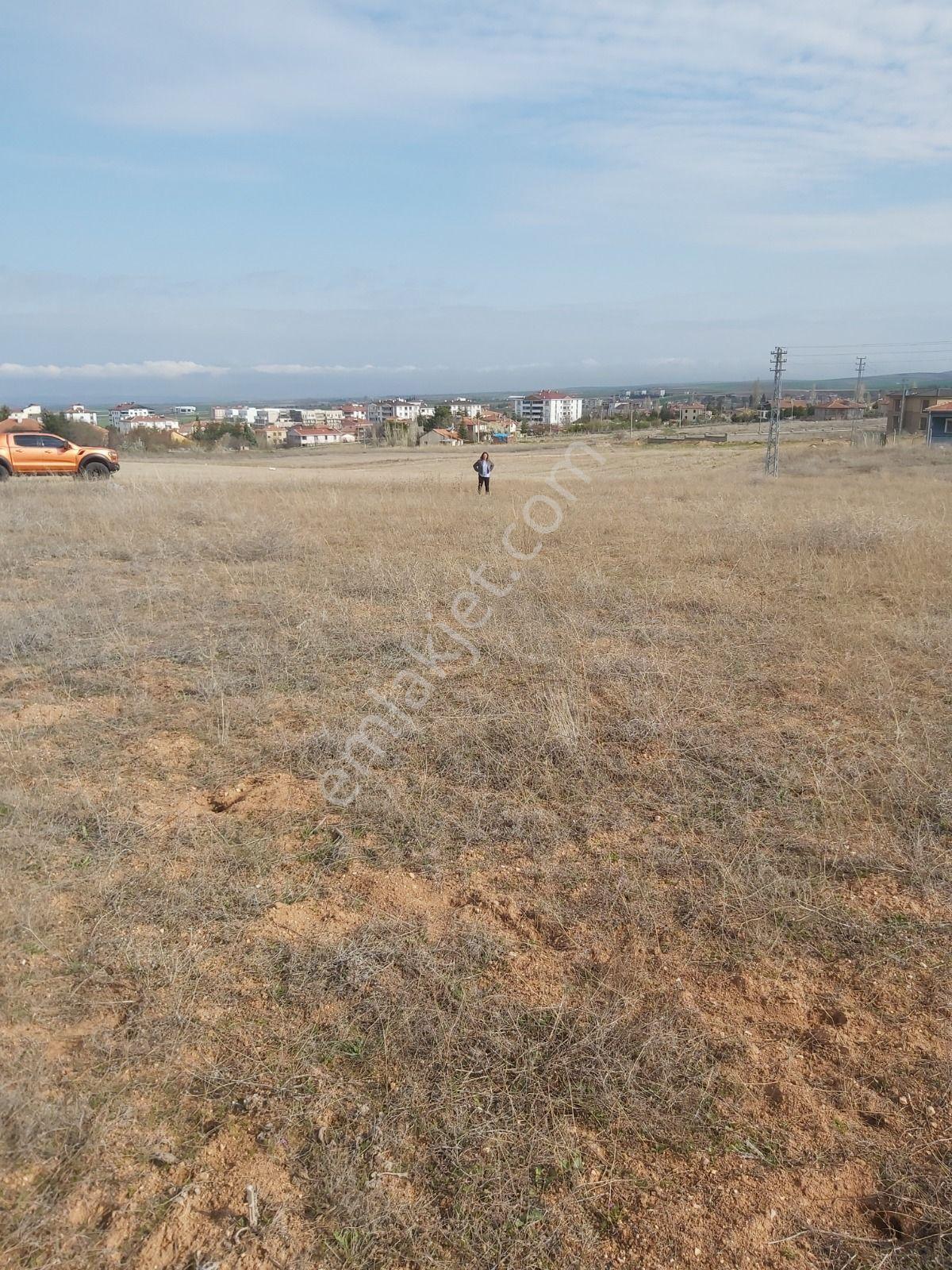 Nevşehir Hacıbektaş`ta Fırsat 670 Metre Kare Satılık İmarlı Arsa - Görsel 3