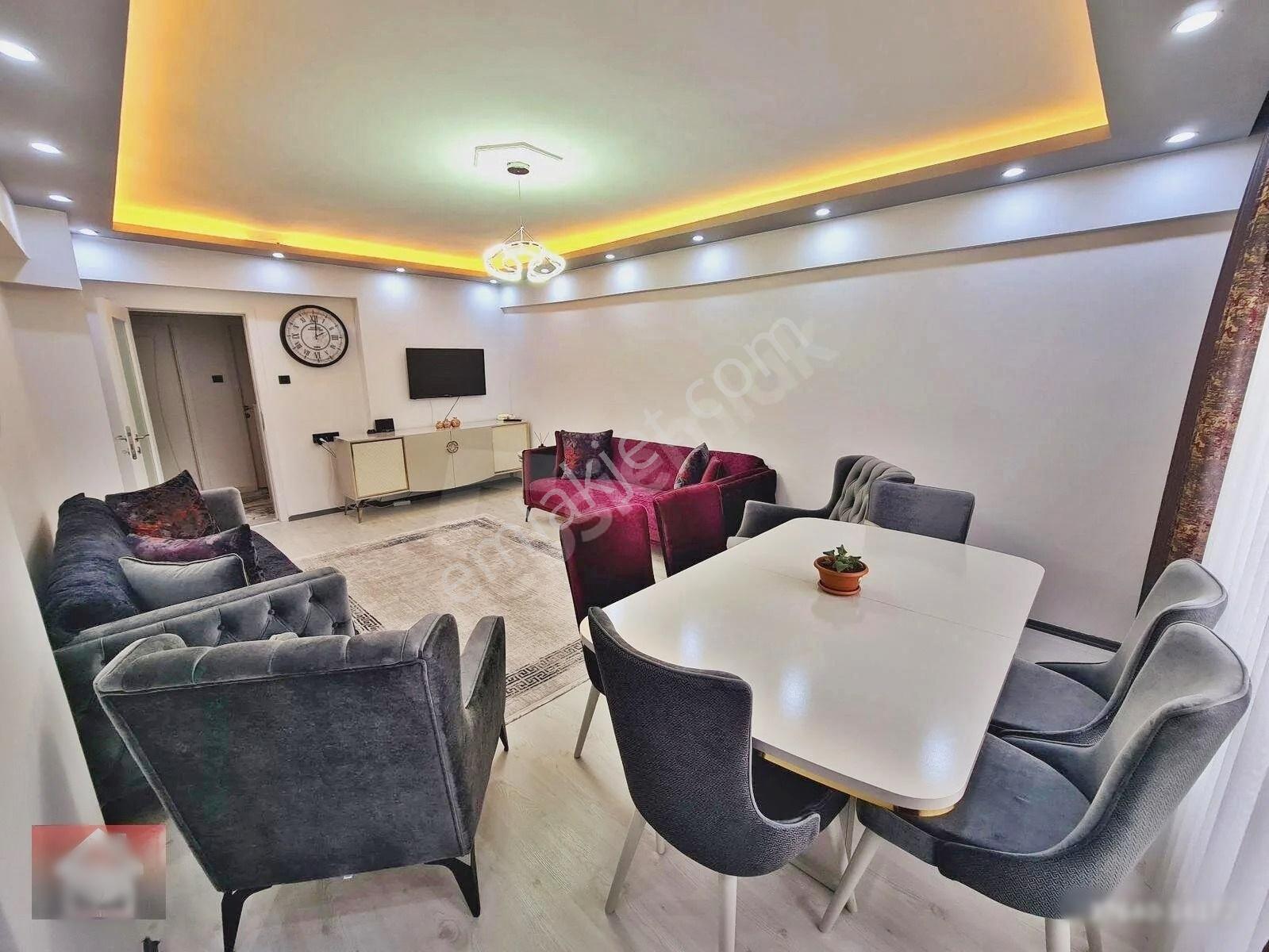 Piyade'de 3+1 Park Manzaralı Katta Ful Yapılı Ön Cephe Daire - Görsel 17