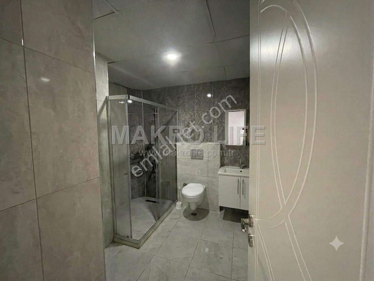 Makro Life Gayrimenkul'den Üçkuyular'da 2+1 Kiralık Daire - Görsel 3