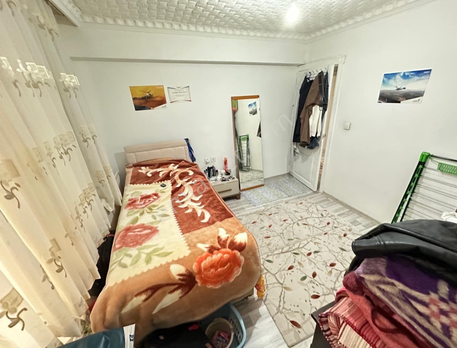 Etmesgut Piyade Mah Ara Kat Yapılı 1+1 Satılık Daire - Görsel 5