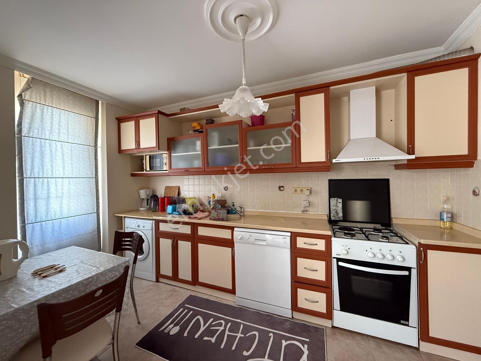 Alanya Oba 2+1 135m2 Eşyalı Havuz Denize 400m Uygun Fiyatttt - Görsel 16