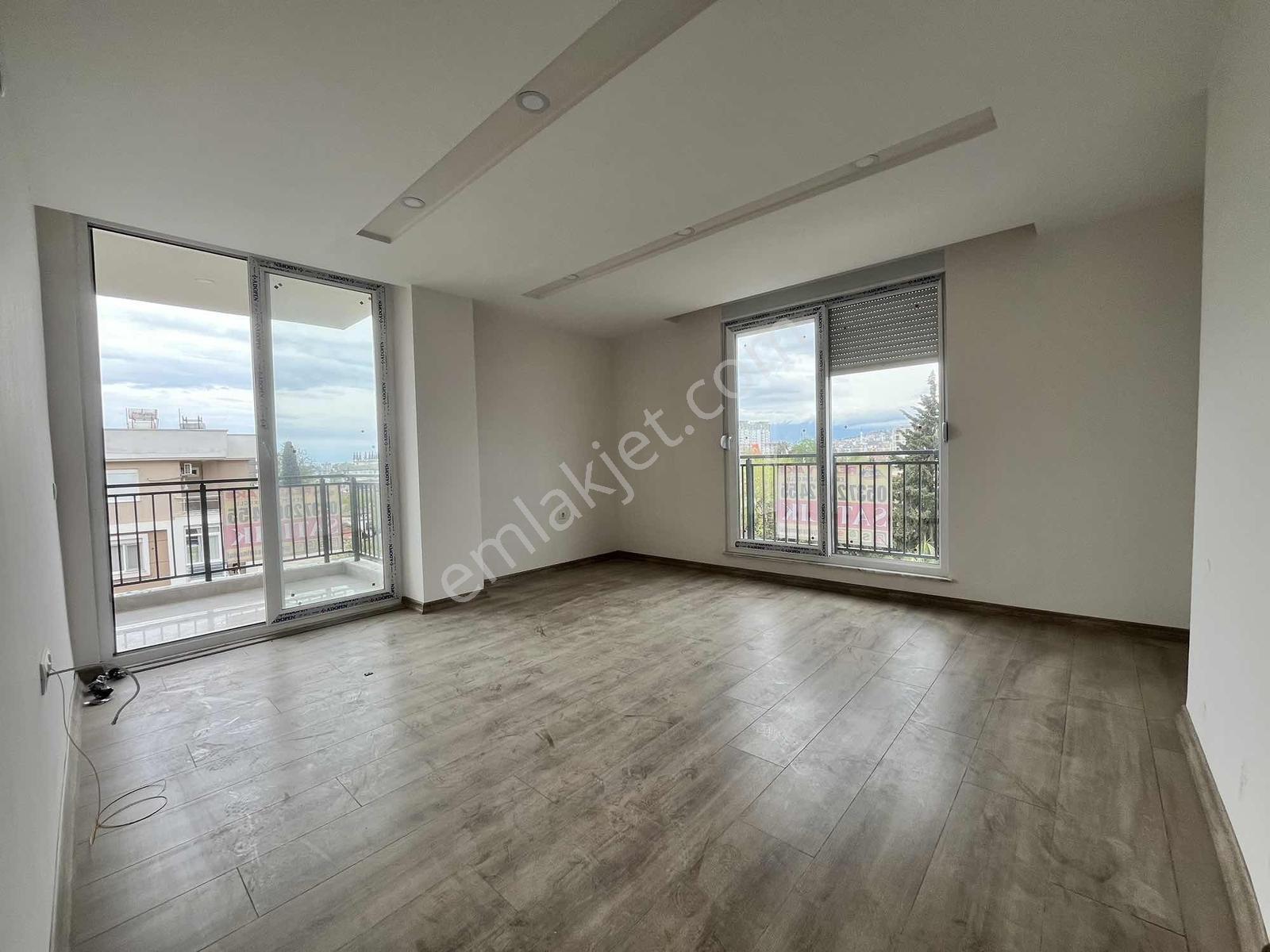 Habiblerde Site İçinde Havuzlu 2+1 | Krediye Uygun Yatırımlık