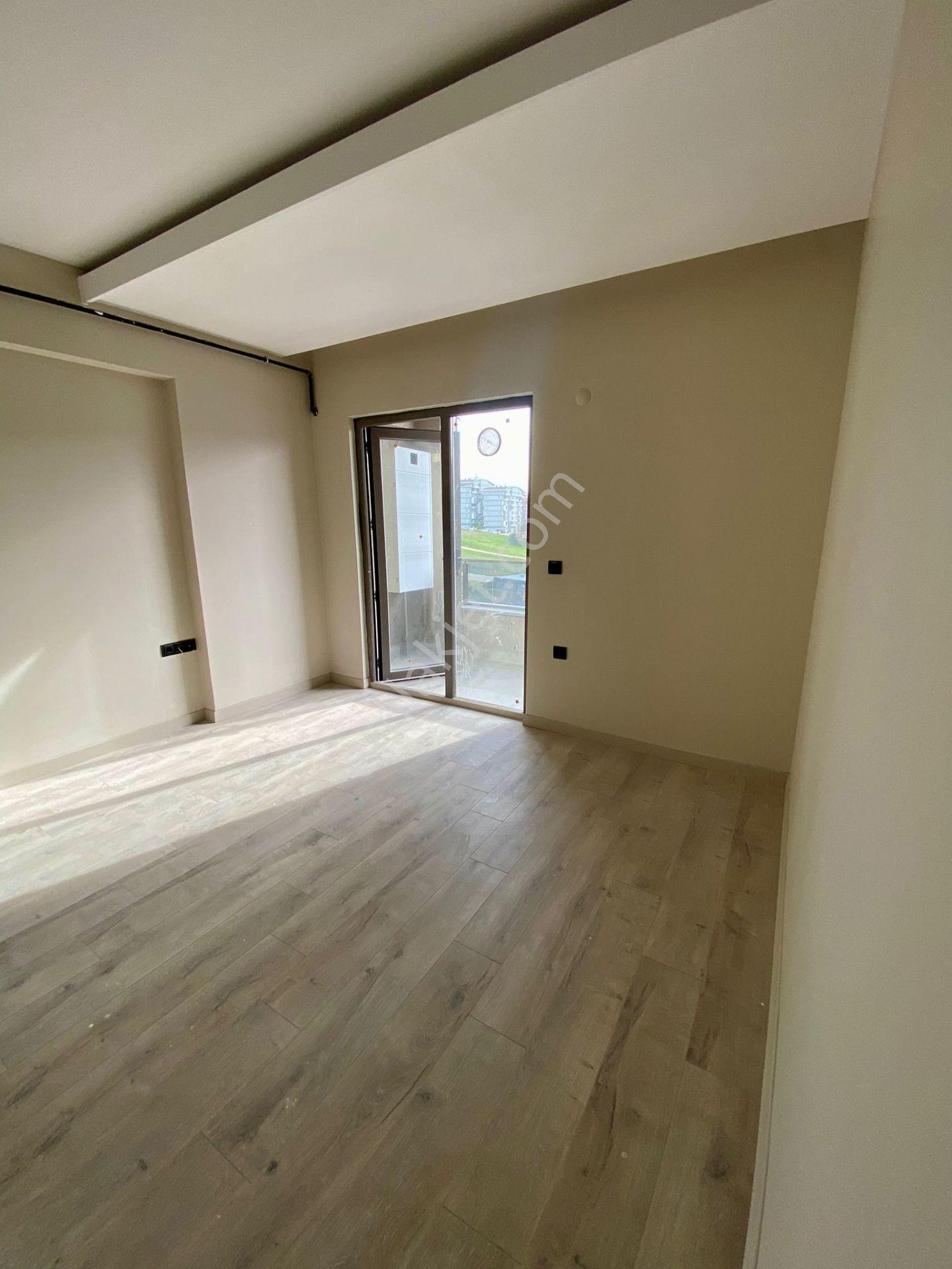 Görükle Kiralık 1+1 Manzaralı Ana Caddeye Cephe Sıfır Daire - Görsel 12