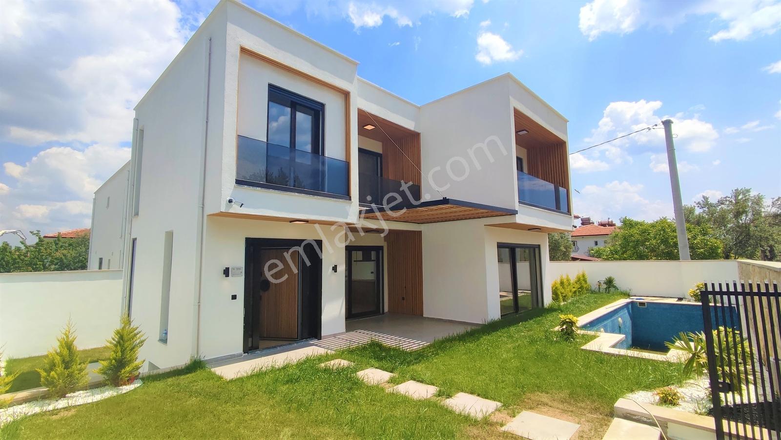 Vahdet'ten Güre'de Tam Müstakil 5+1 Havuzlu, Saunalı Lux Villa - Görsel 35