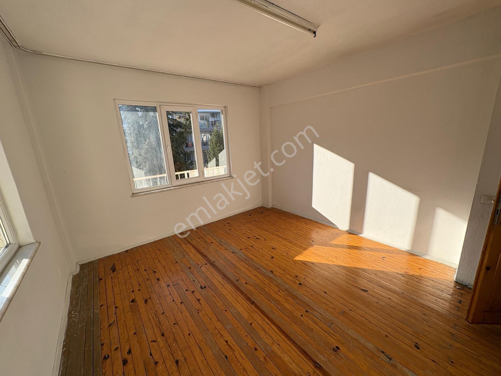 Miray Emlaktan Nazilli Pınarbaşı Mahallesinde Kiralık 2+1 Daire - Görsel 12