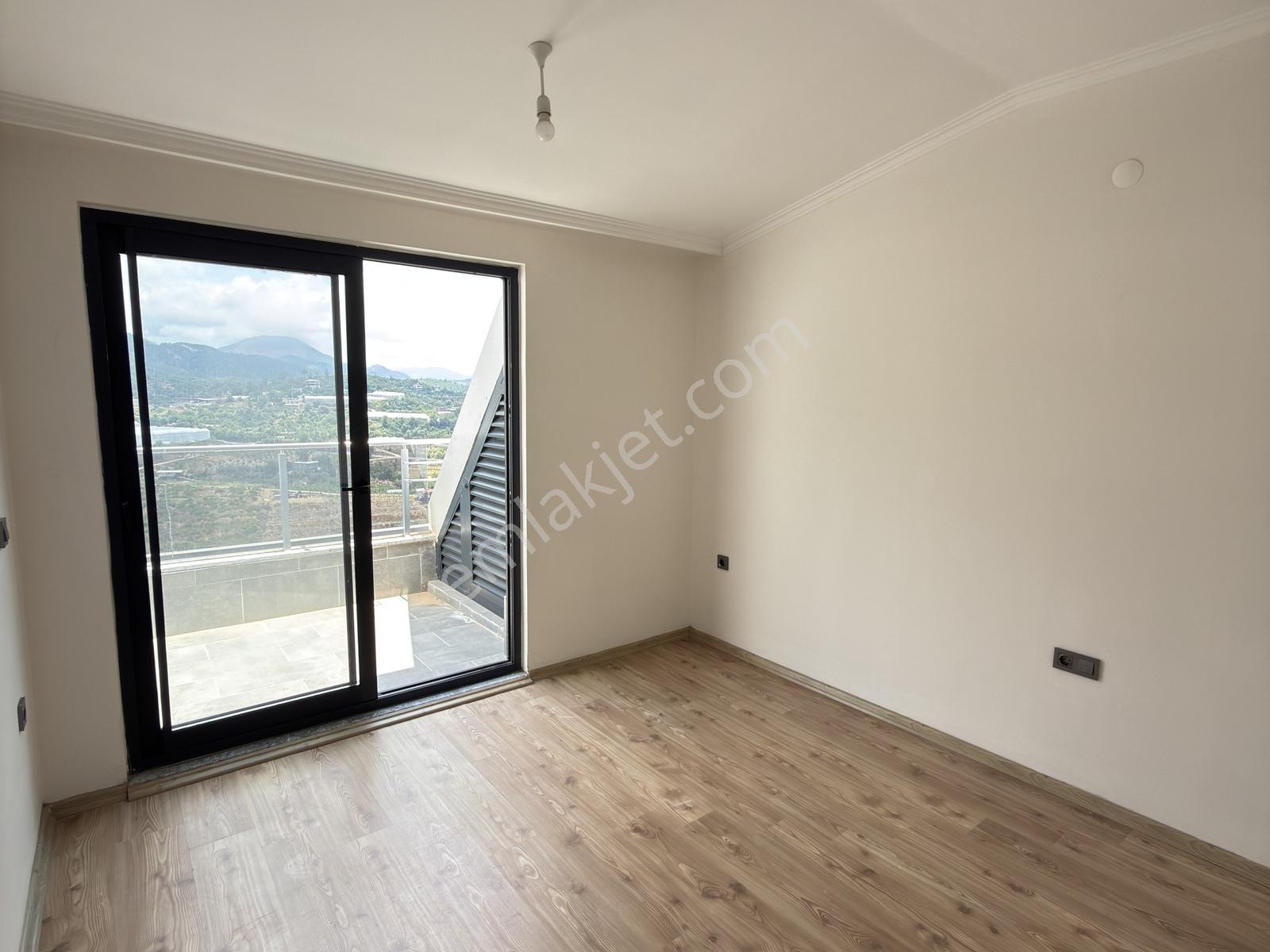 Alanya Mahmutlarda Satılık 2+1 Site İçi Havuzlu Sıfır Lüks Daire - Görsel 24