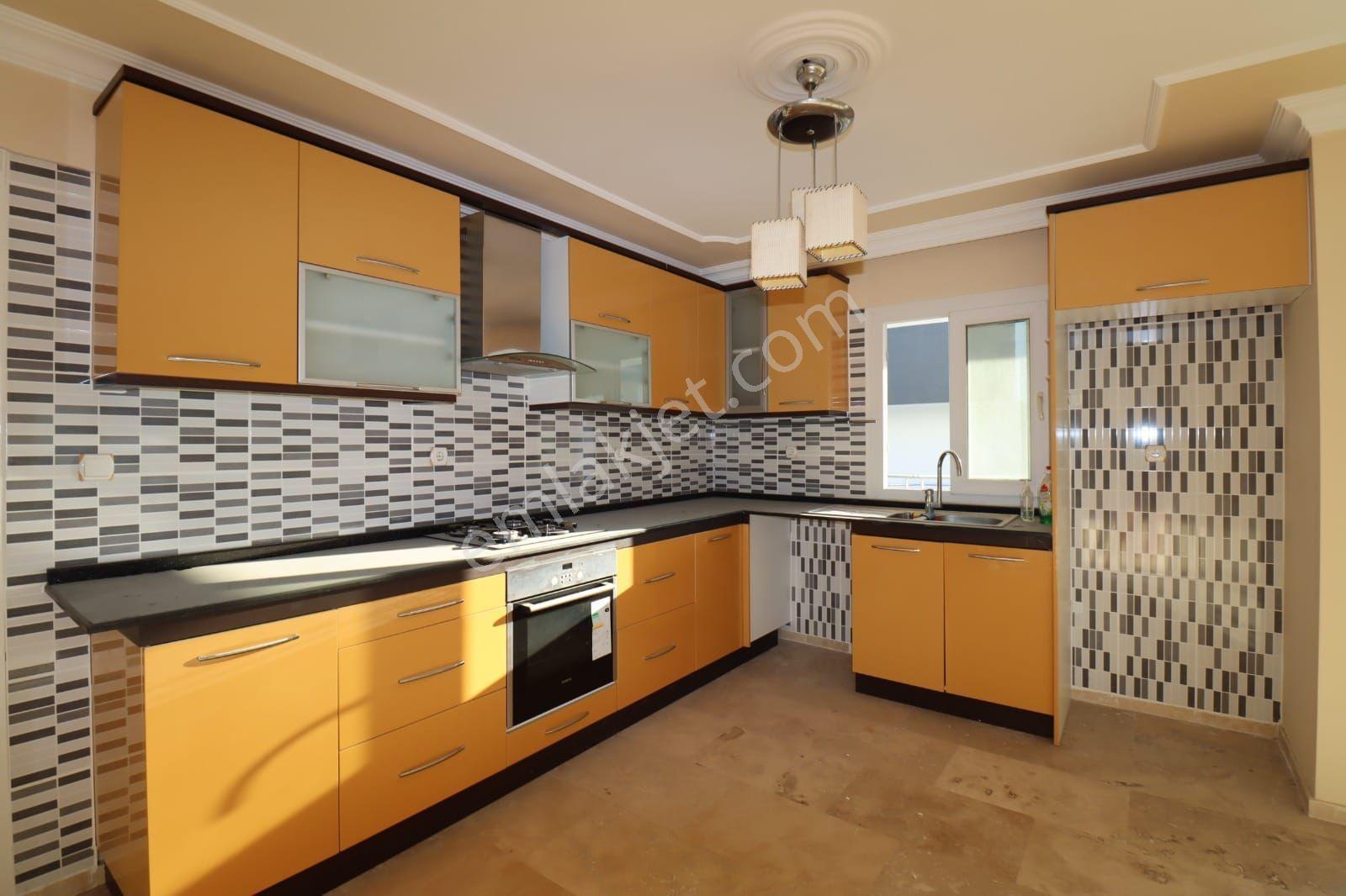 Kuşadası Satılık 4+2 Çatı Dublex Daire - Görsel 3