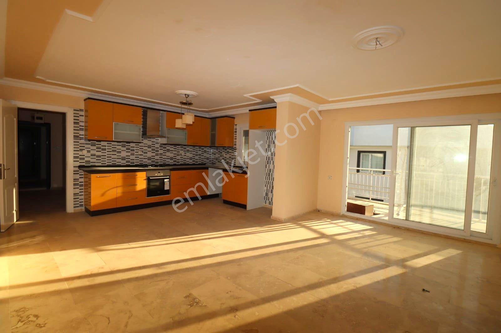 Kuşadası Satılık 4+2 Çatı Dublex Daire - Görsel 2