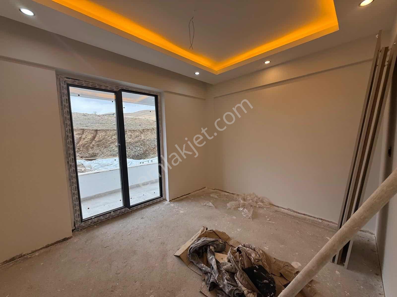Emre Gm/den Şehir Manzaralı Kapalı Otoparklı Ara Kat Daire - Görsel 3