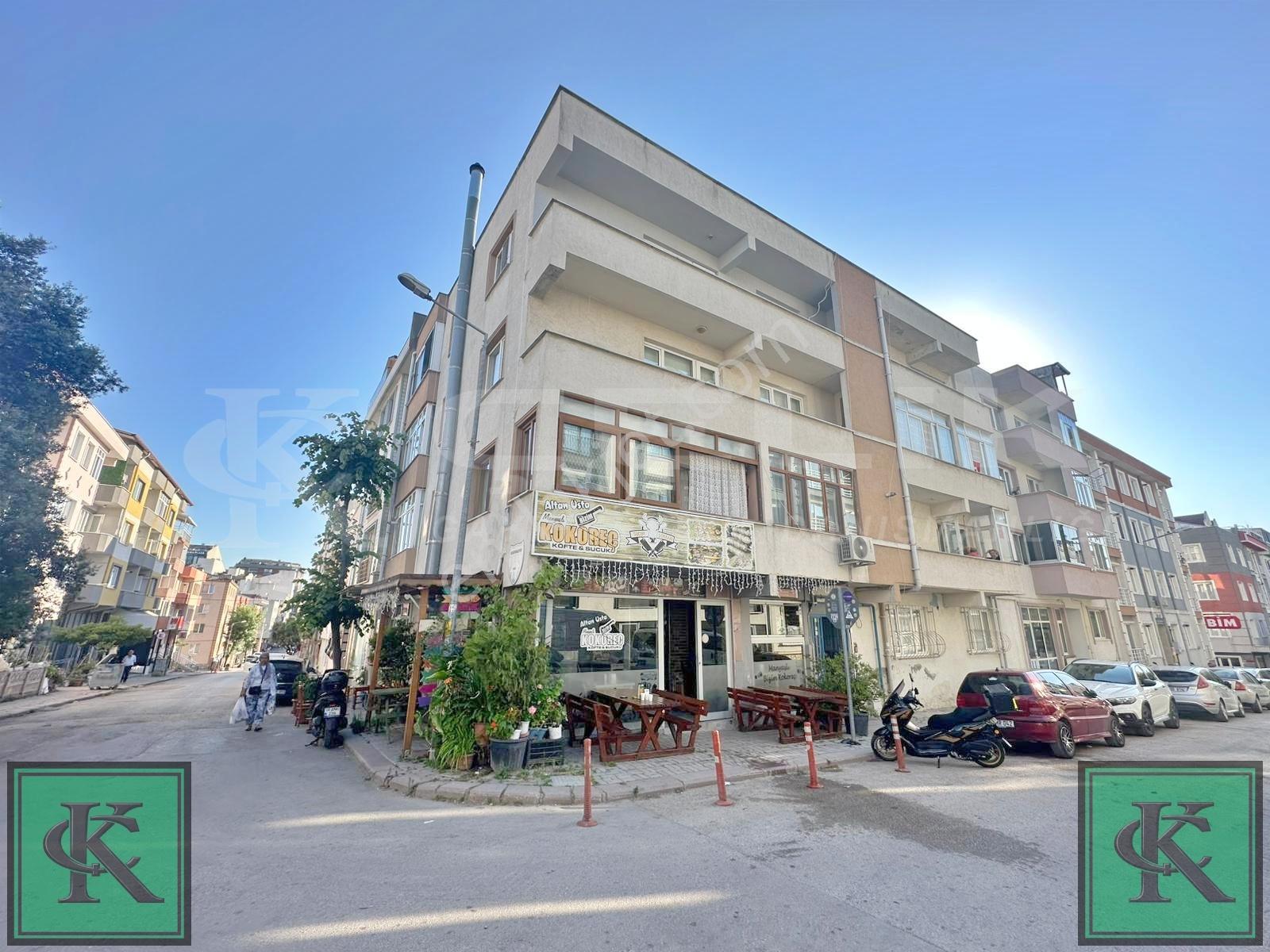 Çelik Emlaktan Merkezi Konumda Devren Kiralık Kokoreç Dükkanı - Görsel 3