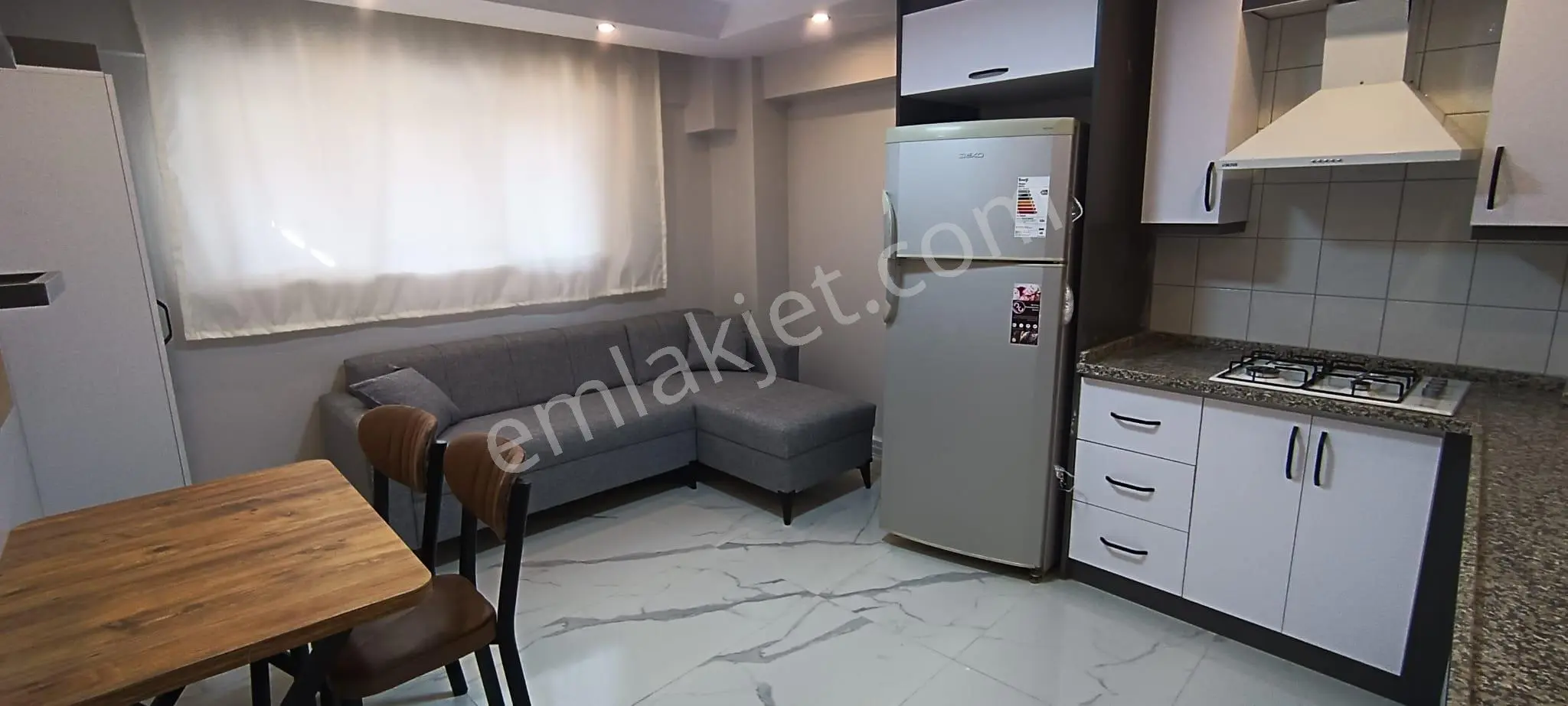 Ender Uysal Gayrimenkulden Yunusemre De Kiralık 1+1 Klimalı Apart...