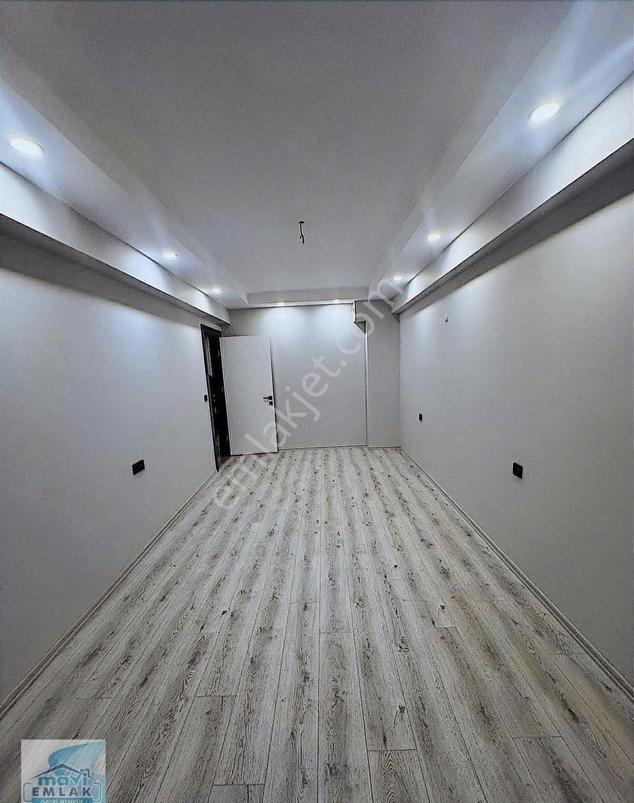 Bandırma Maviden Ultra Lüks Şık Tasarımlı 5+1+2 Satılık Triplex - Görsel 24