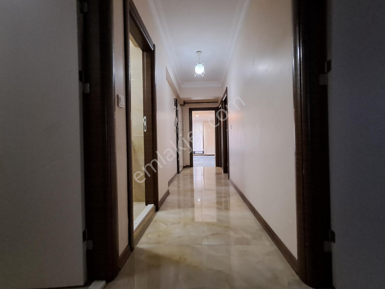 Bahçelievler Yıldız Zöhre Cami Yakını 3+1 Kiralık Daire 57000 Tl - Görsel 29