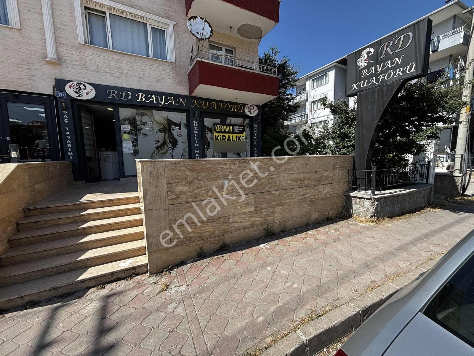 Sincan'da Hazır Kurulu Devren Bayan Kuaförü Ve Güzellik Salonu - Görsel 22
