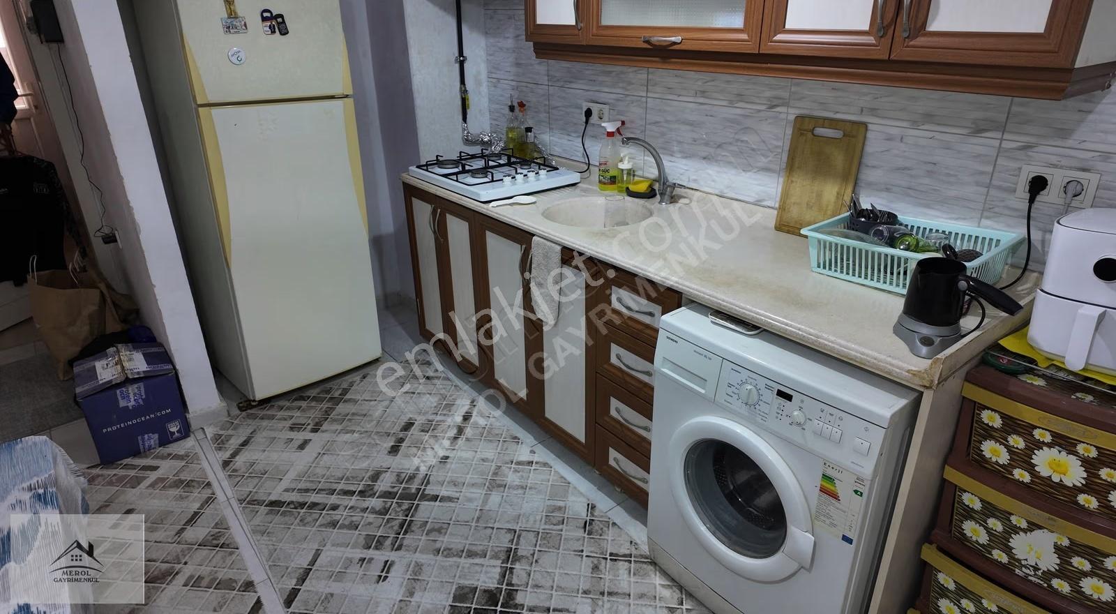 Bornova'nın Kalbinde Eşyalı 2+1 Kiralık Fırsat Daire - Görsel 22