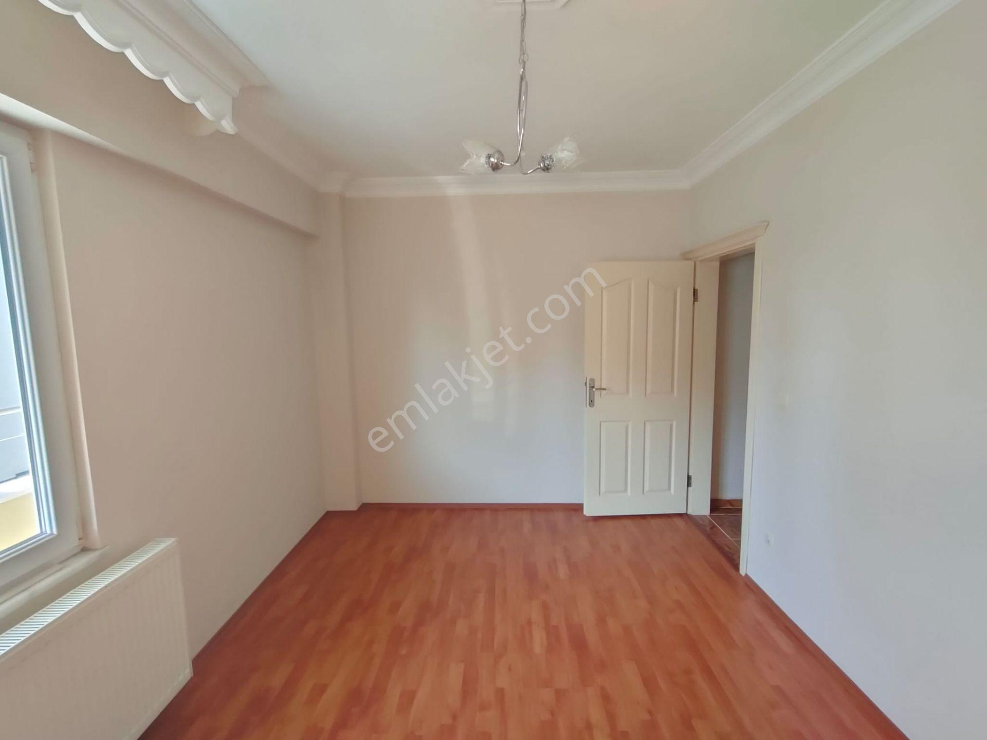 Yalova, Çiftlikköy, Sahil Mah. Çift Balkonlu, Kiralık Geniş Daire - Görsel 20