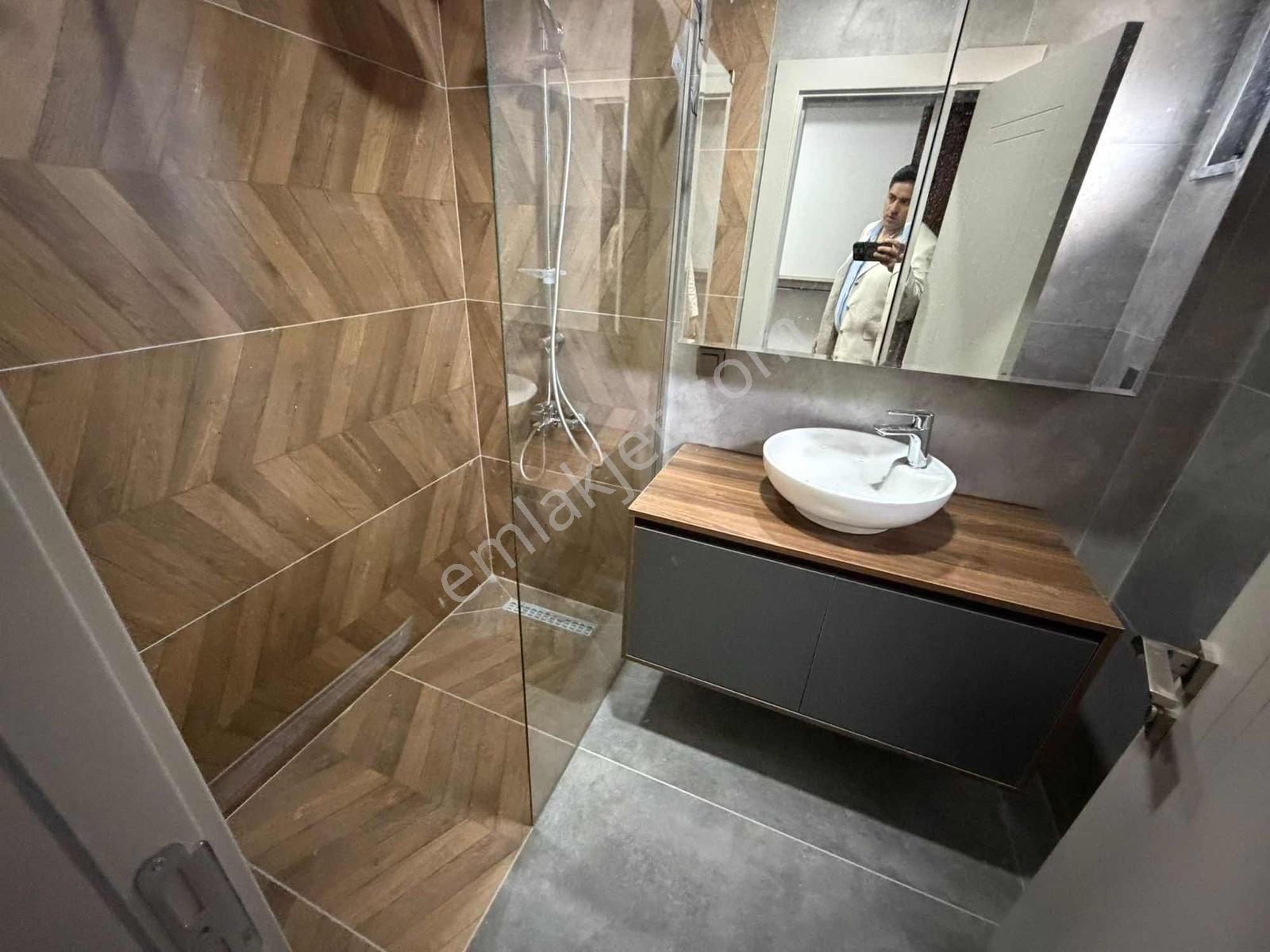 Rüzgar Emlak'tan Site İçi Havuzlu Villa - Görsel 24