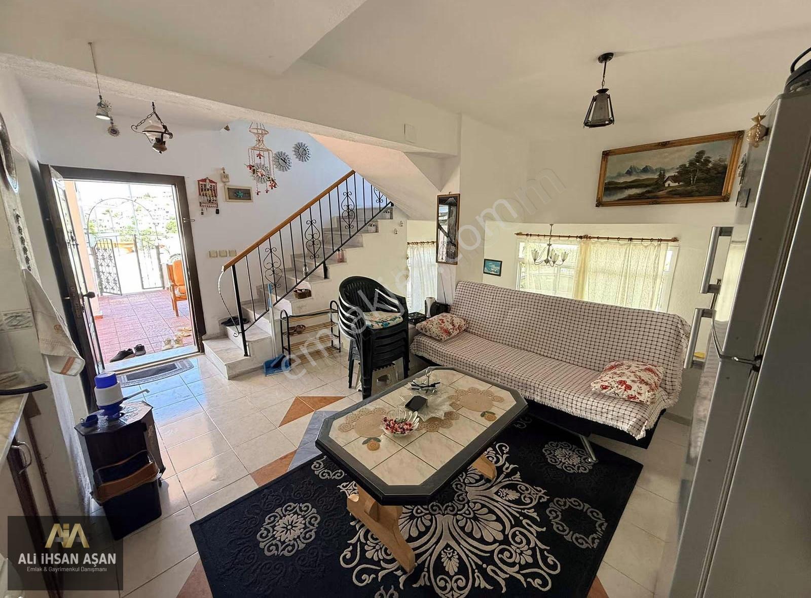 Güllük Orjan Sitesinde Kiralık Müstakil Villa 3+1 Eşyalı - Görsel 16