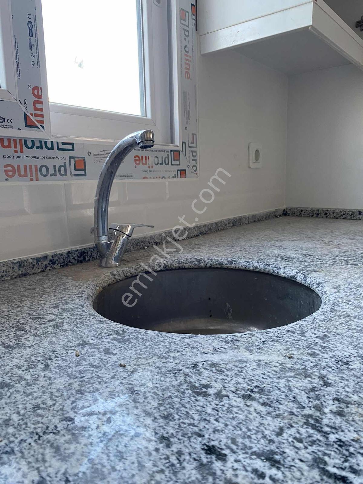 Efendi Mah Eski İstanbul Yolu Yakını Arakat 2+1 100 M2 Arakat - Görsel 2