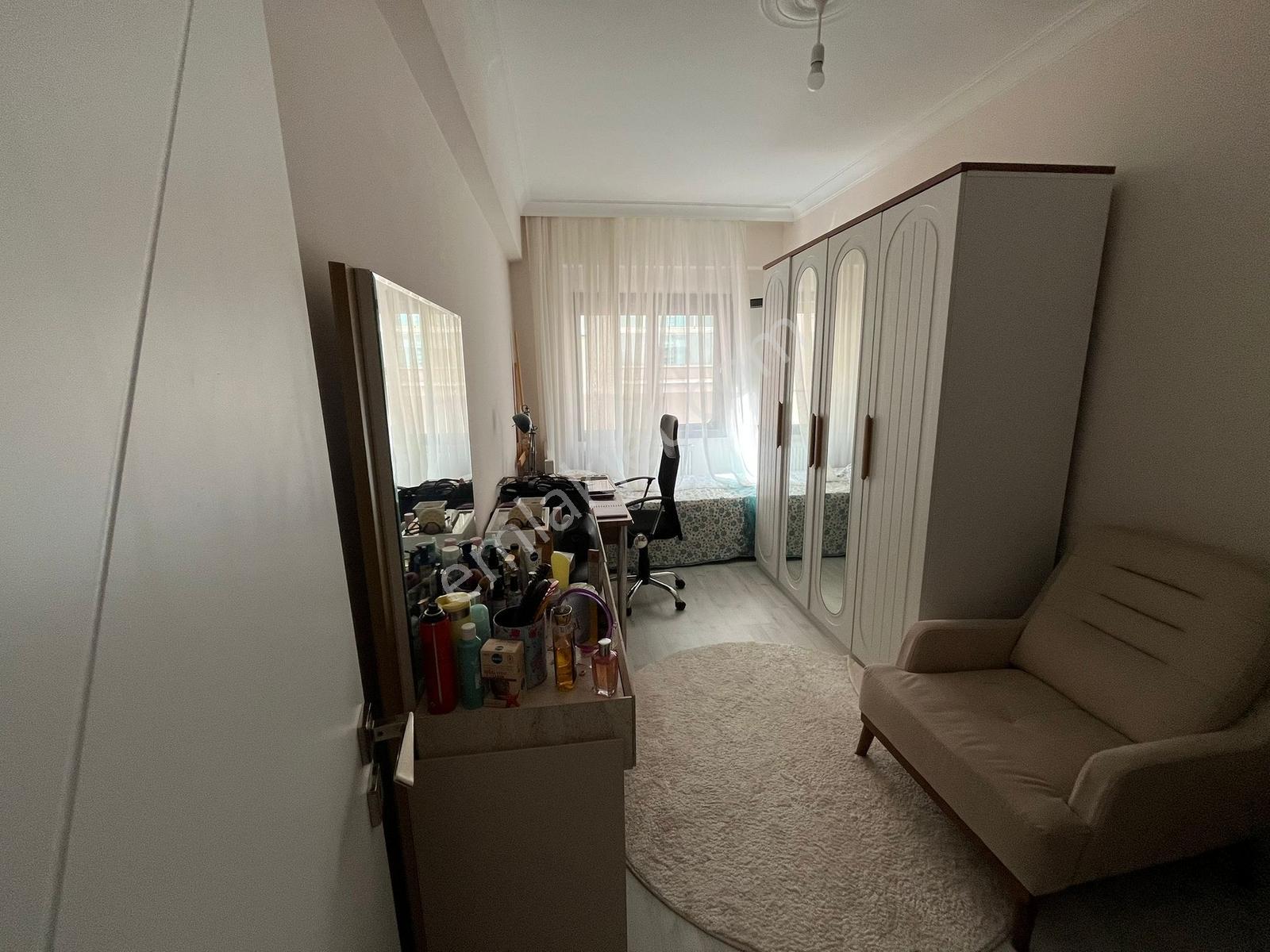 İzmir Ulukentte Sıfır Ayarda Bahçe Kullanımlı 2+1 Satılık Daire - Görsel 15