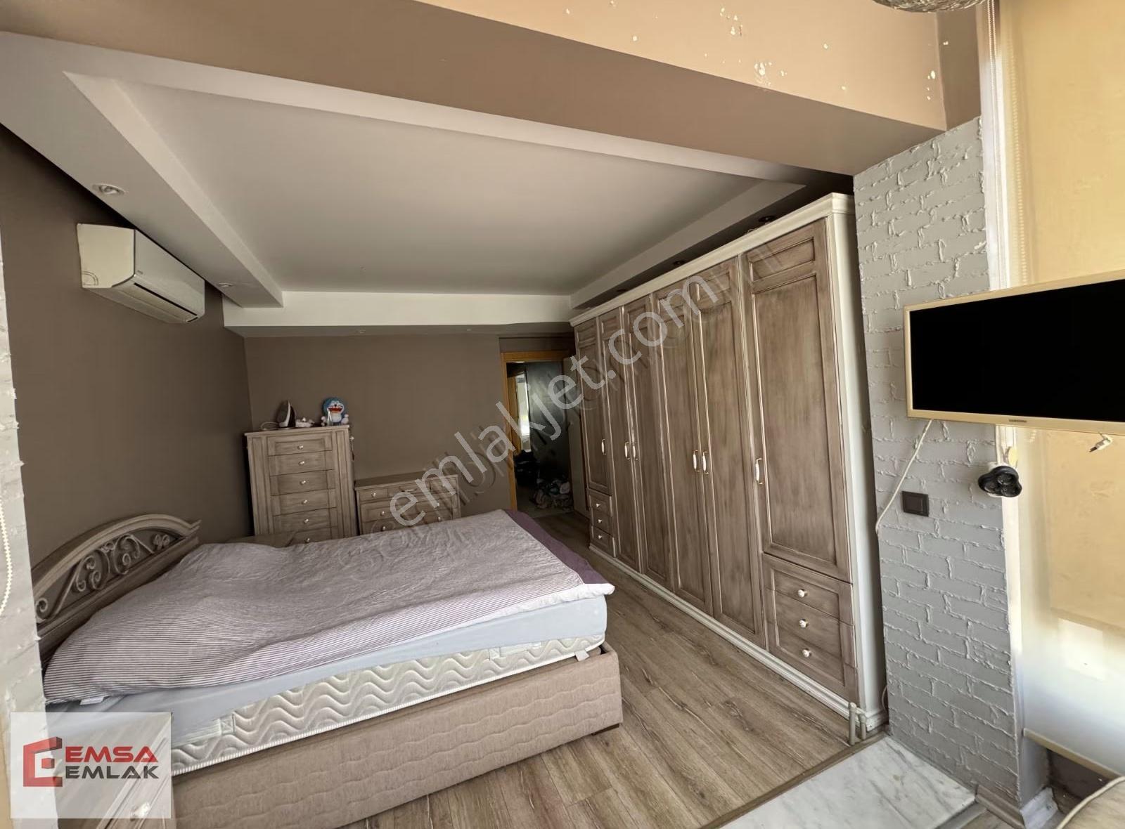 Merkezi Konumda Denize Yakın Havuzlu Sitede 2+1 Genis Lüks Daire - Görsel 3