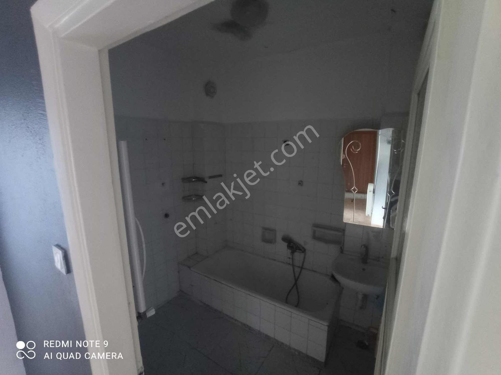 Hırka-i Şerif Mah Yeni Bahçe Sk 3+1 1.kat - Görsel 15