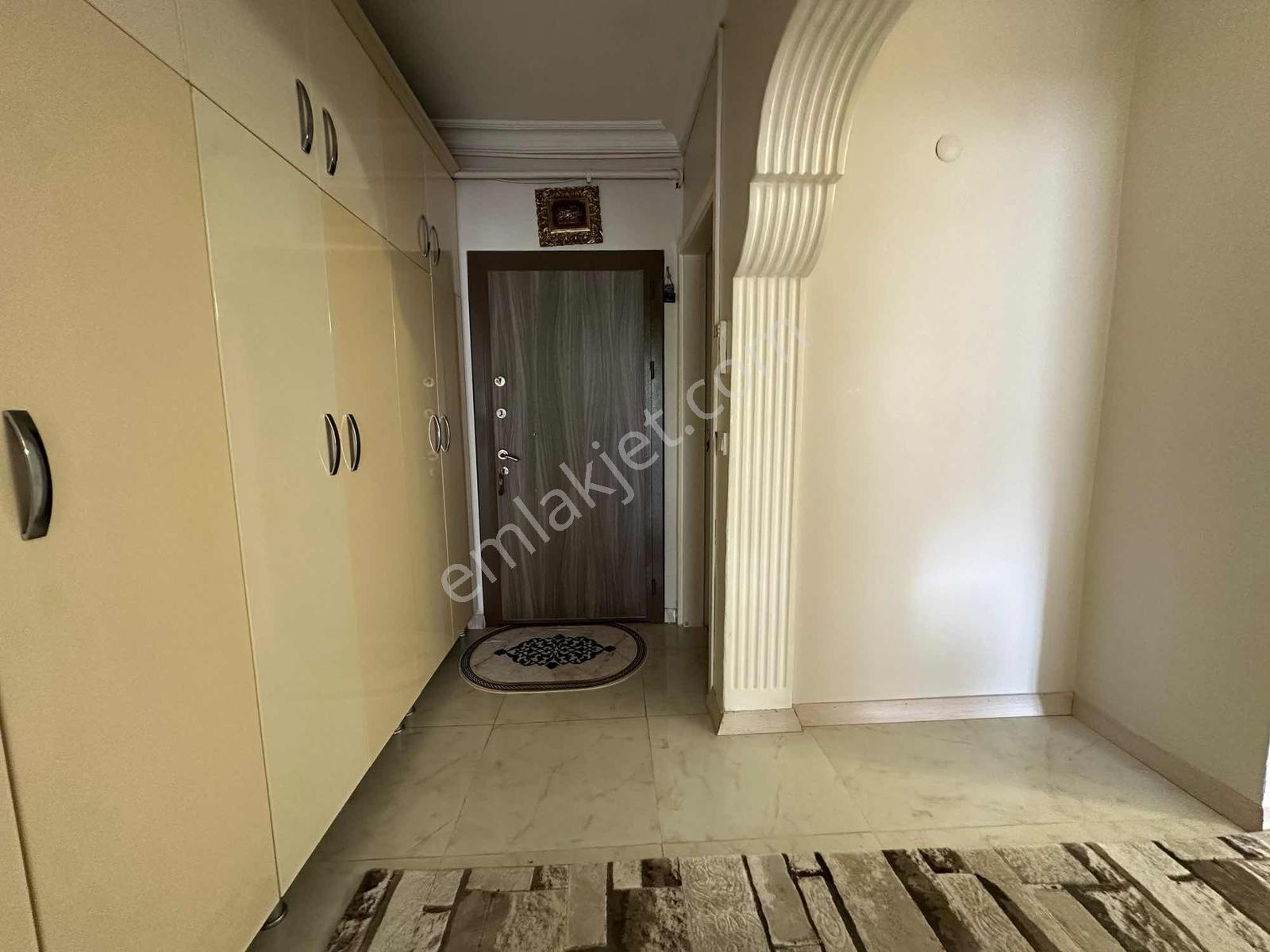Metrobüse Yürüme Mesafesinde Site İçi Satılık 3+1 Daire - Görsel 11