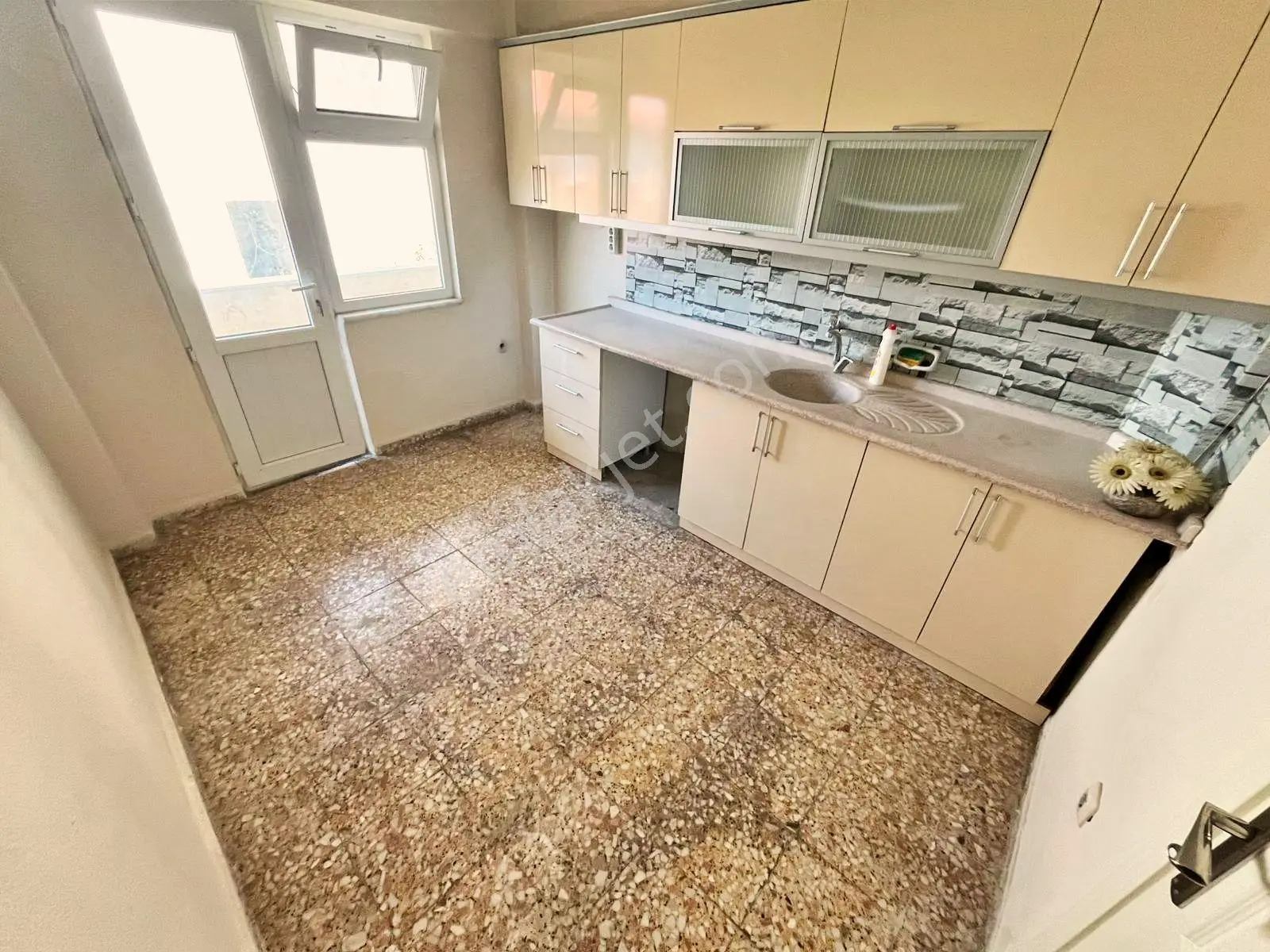 Blue Life Egen'den Gerçek İlan-tuzcumurat'ta Ön Cephe Satılık Ayrı Mutfak 3+1 Fırsat Dairee