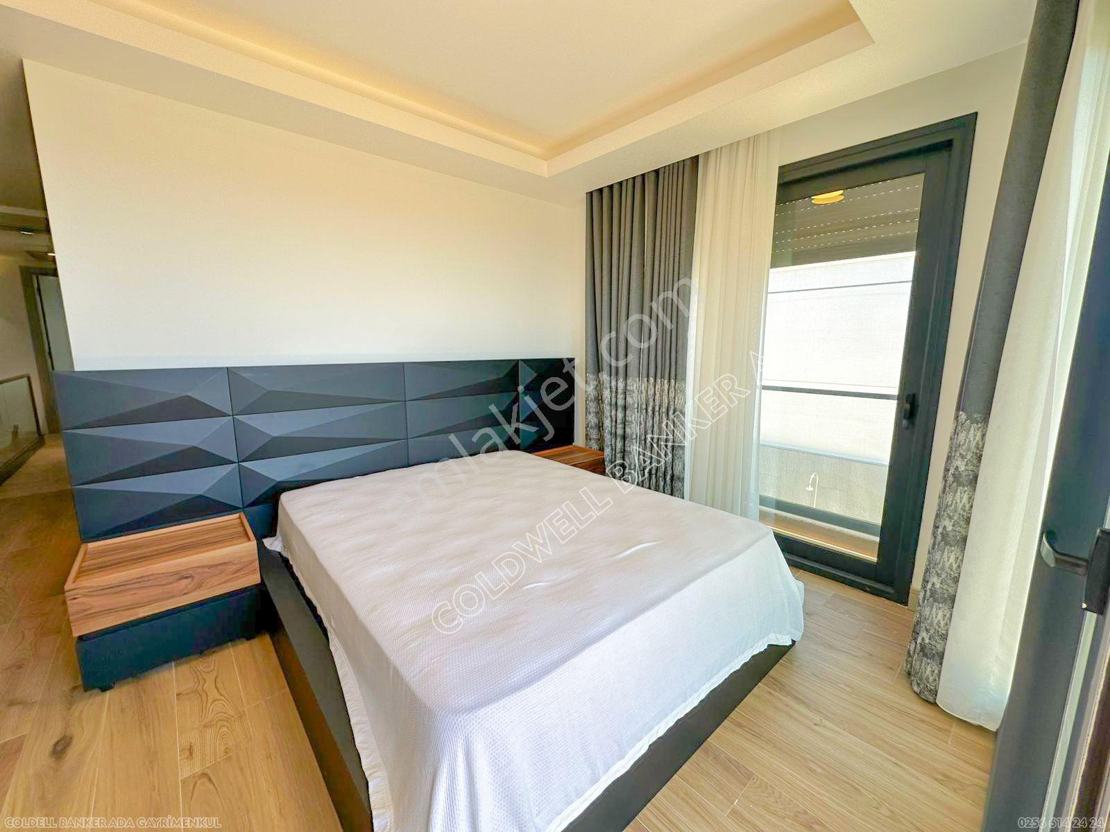 Soğucak'ta Kiralık Deniz Manzaralı 5+2 Tripleks Villa - Görsel 21