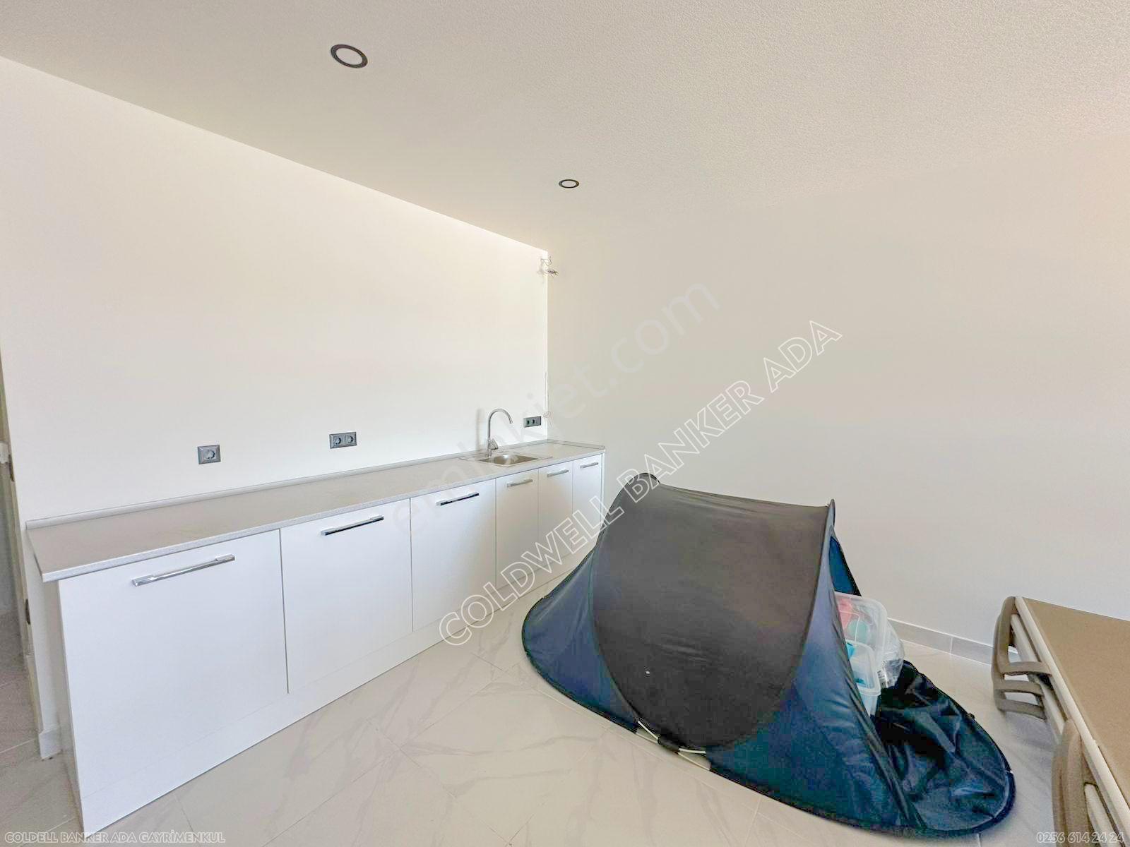 Soğucak'ta Kiralık Deniz Manzaralı 5+2 Tripleks Villa - Görsel 34