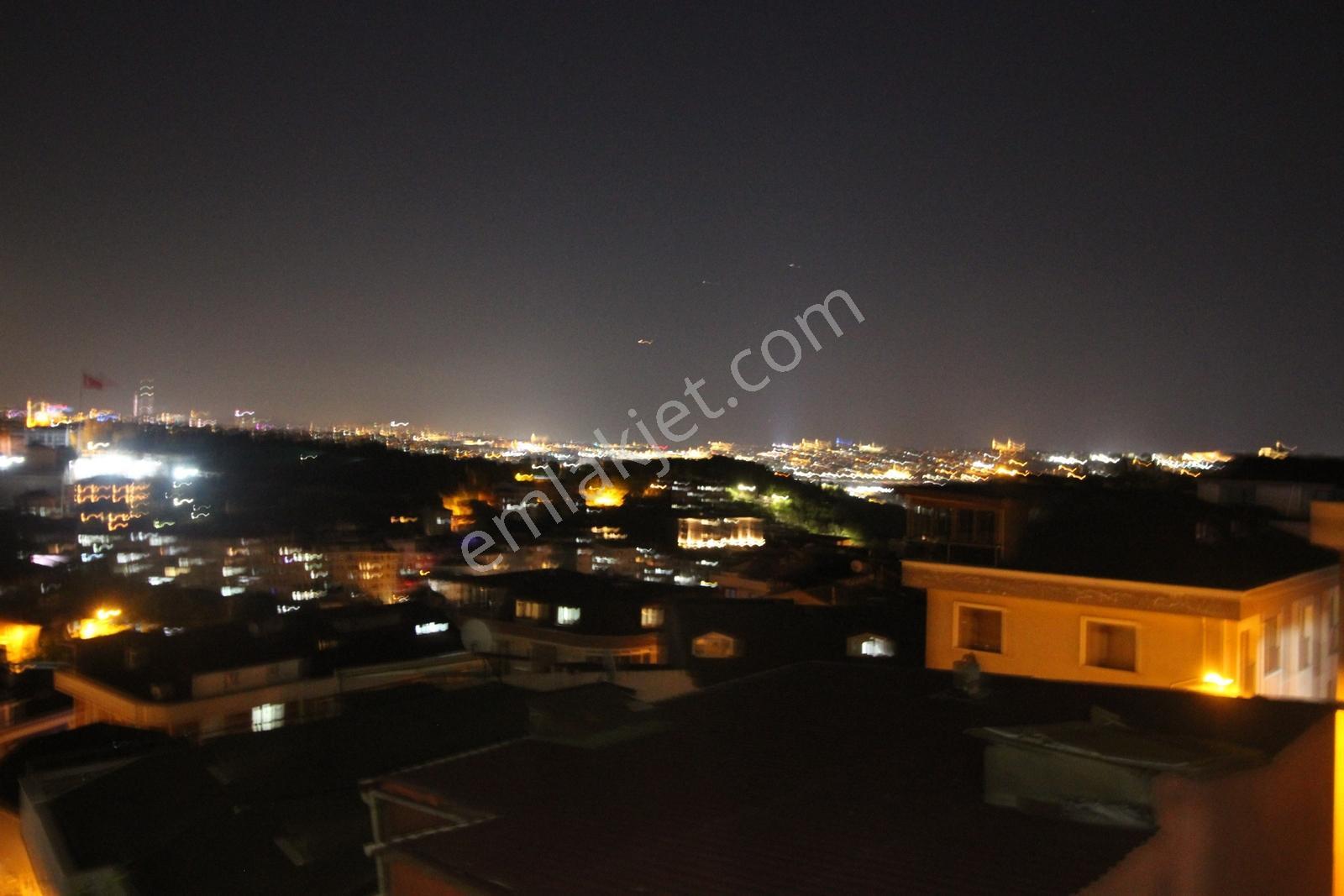Keskin Emlaktan Eyüp İslambeyde Sıfır 2+1 Manzaralı Daire - Görsel 17