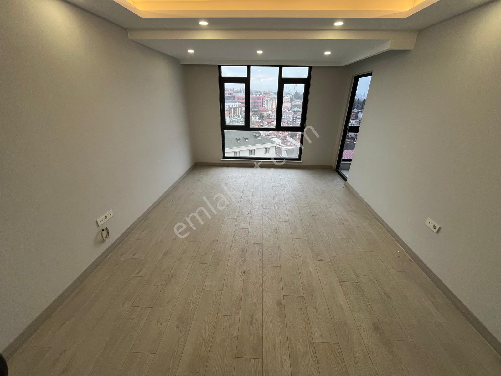 Keskin Emlaktan Eyüp İslambeyde Sıfır 2+1 Manzaralı Daire - Görsel 24