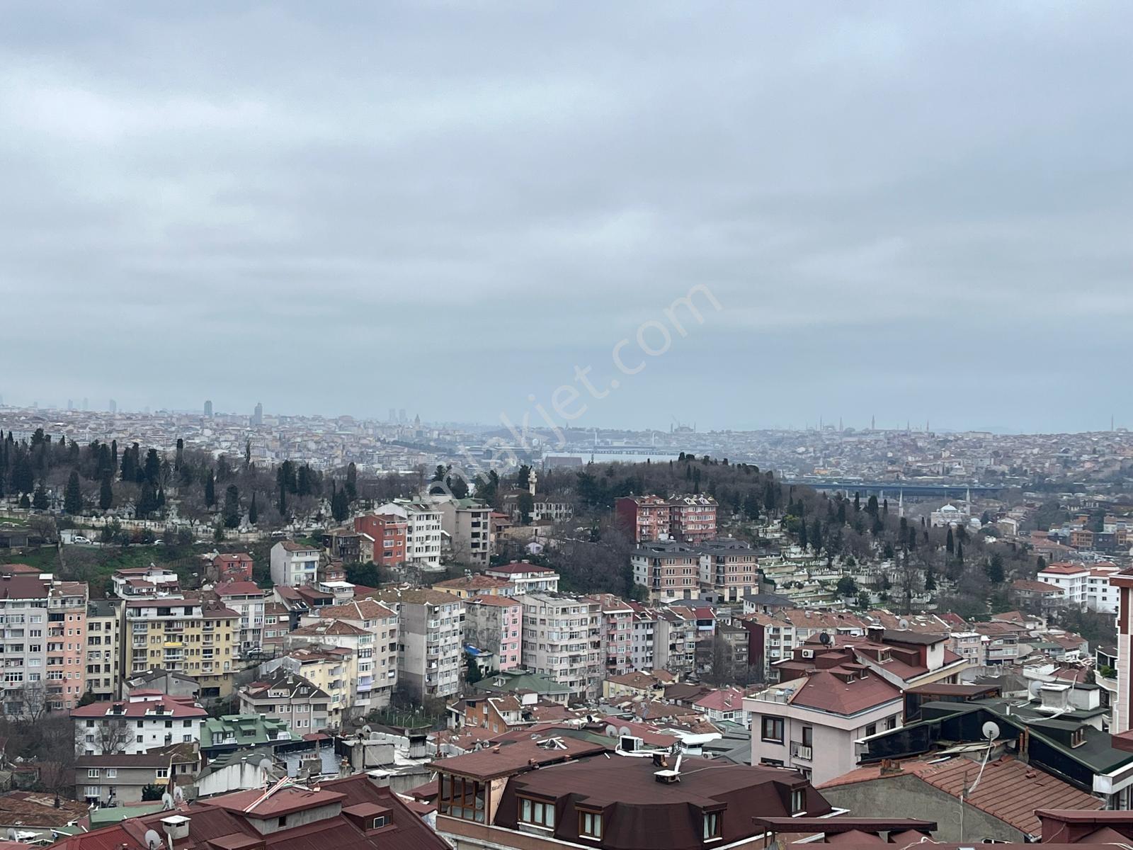 Keskin Emlaktan Eyüp İslambeyde Sıfır 2+1 Manzaralı Daire - Görsel 9