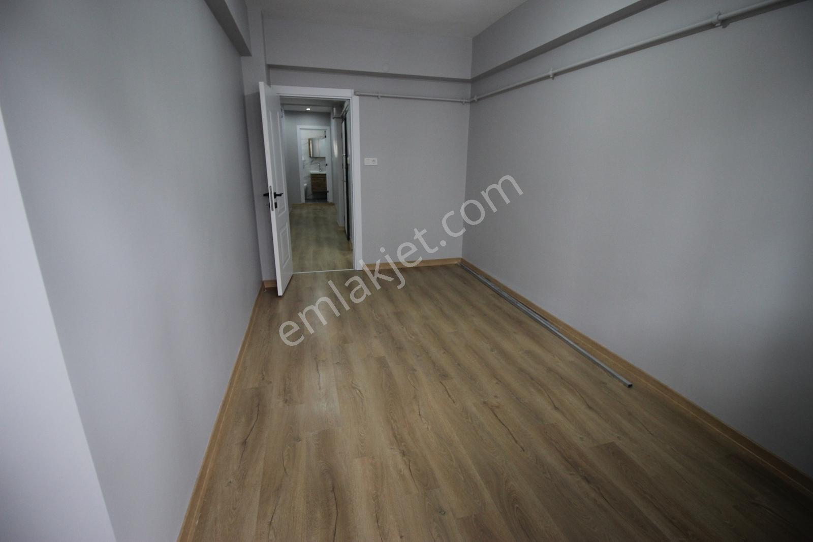 Keskinden Yıldıztabyada 3+1 Ebeveyn Banyolu Masrafsız Daire - Görsel 24
