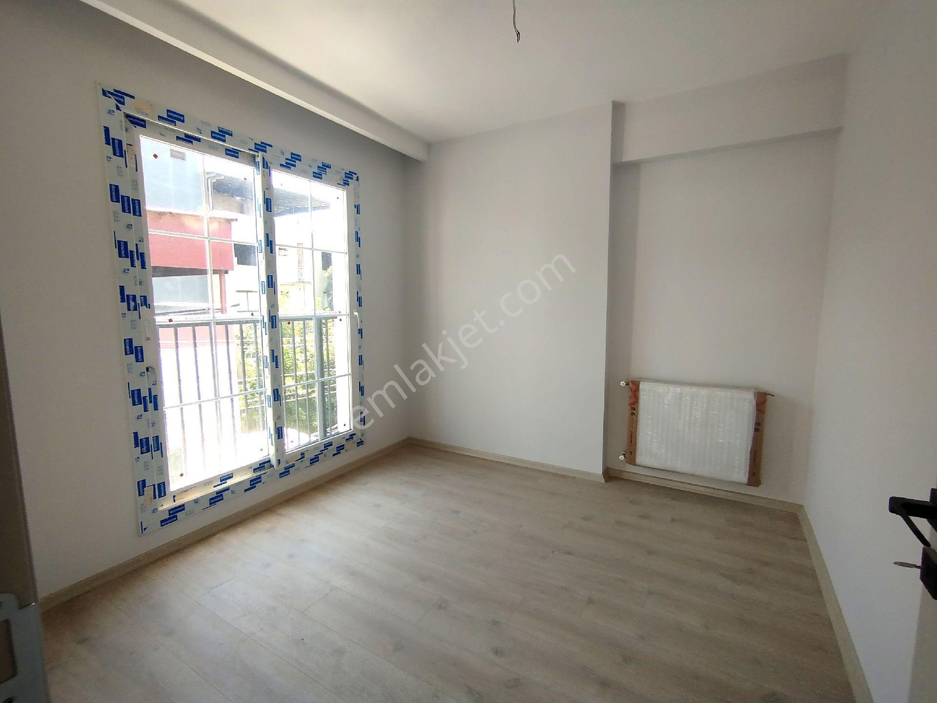 İzmir Buca Yeşilbağlar Mah 2+1 Sıfır Daire Ara Kat Cadde Üzeri - Görsel 15