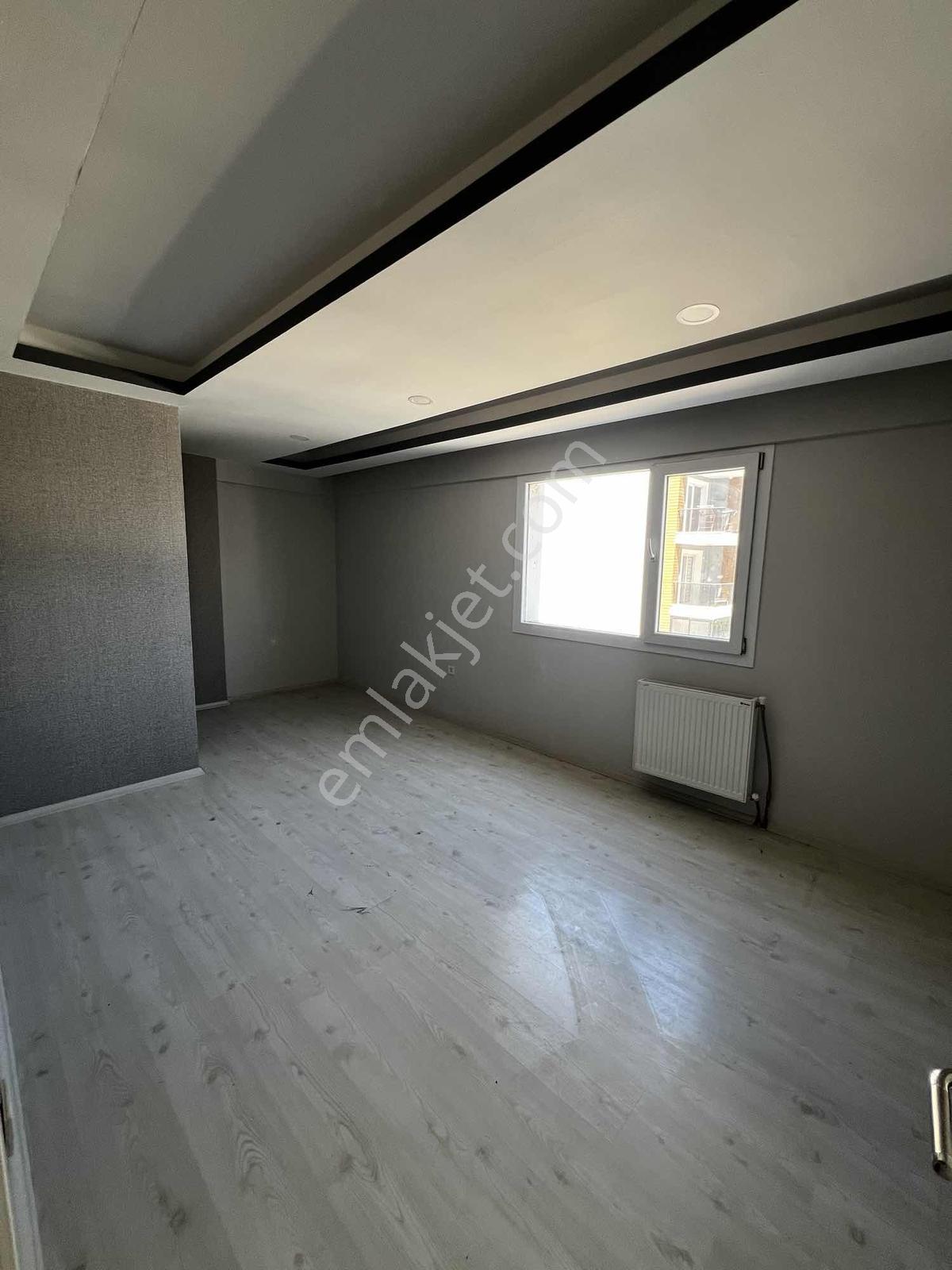 Havuzlu Sitede 3+1 Ebeveyn Banyolu Çift Balkonlu Daire - Görsel 20