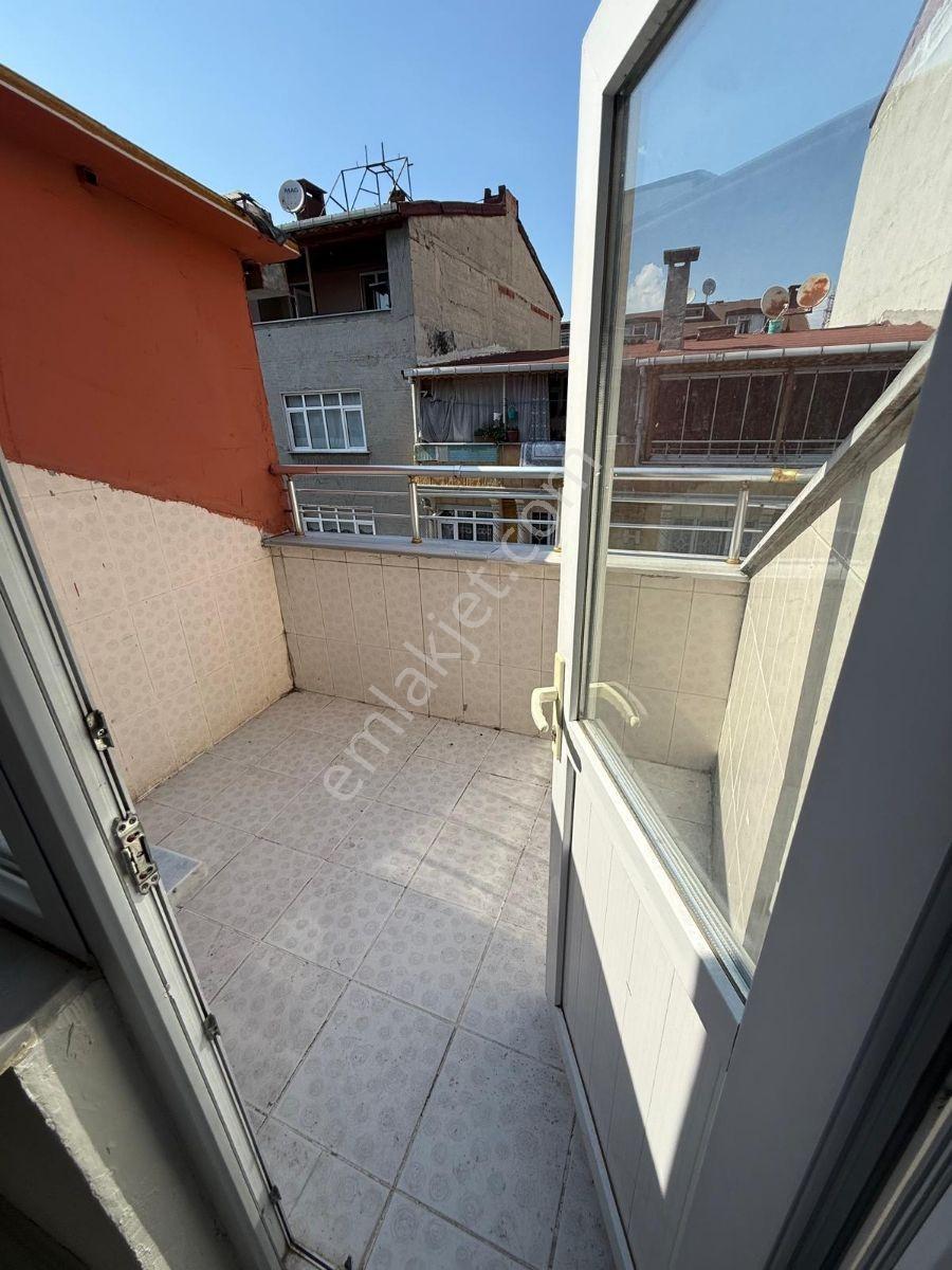 Mehmet Akifte Kiralık 3+2 Dubleks - Görsel 13