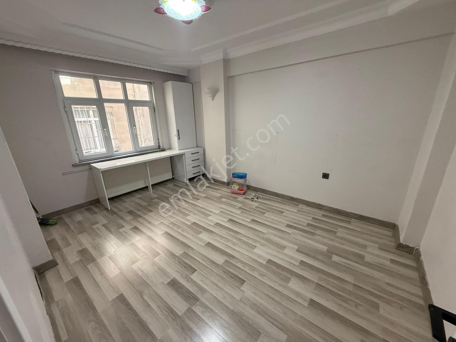 Home'dan Cebeci Mah'de Kiralık 110m 2+1 1-kat Masrafsız Daire. - Görsel 27