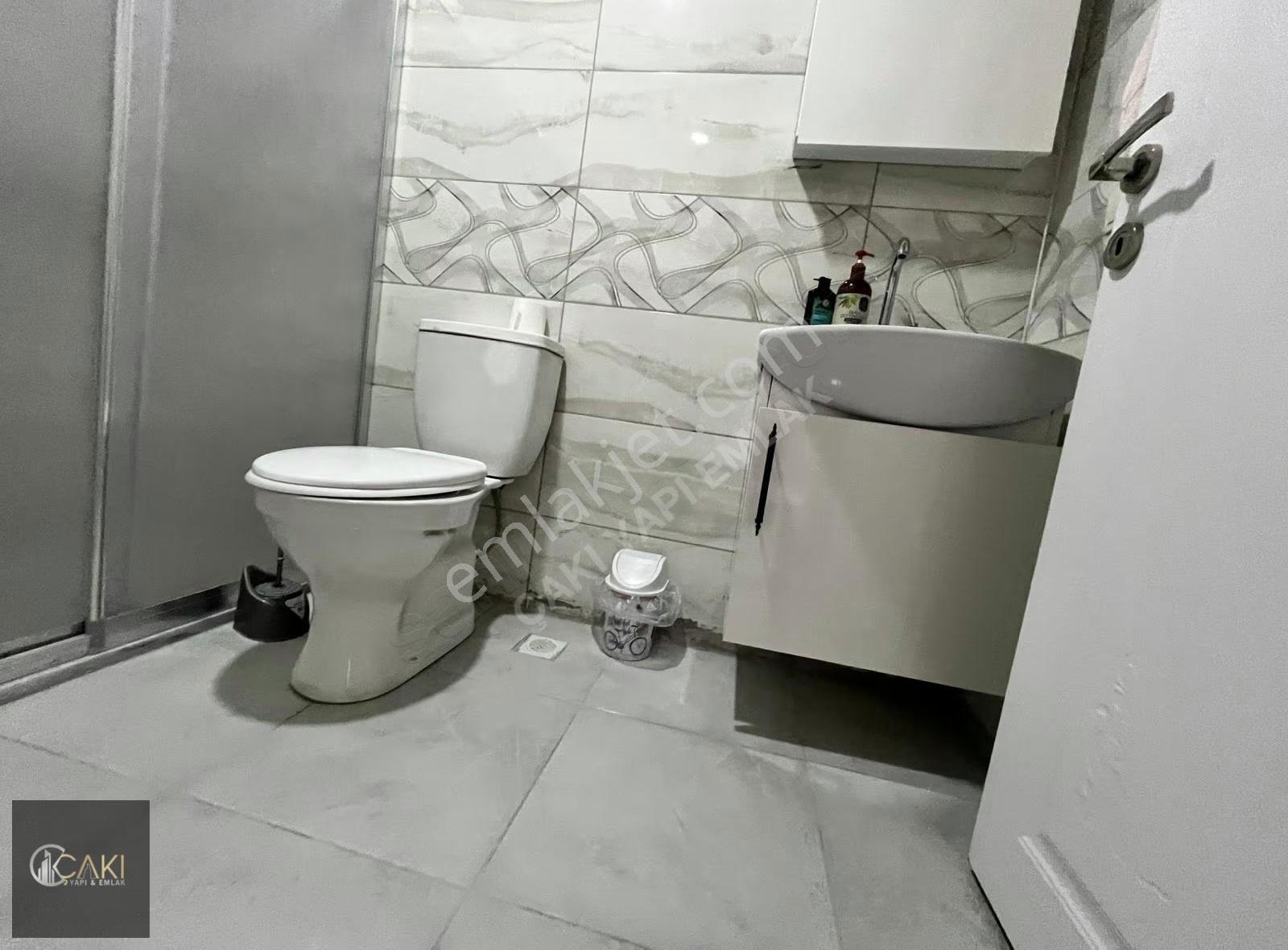 Çakı Yapı Emlaktan Çarşı Merkezde Eşyalı Kiralık 1+1 Daire - Görsel 10