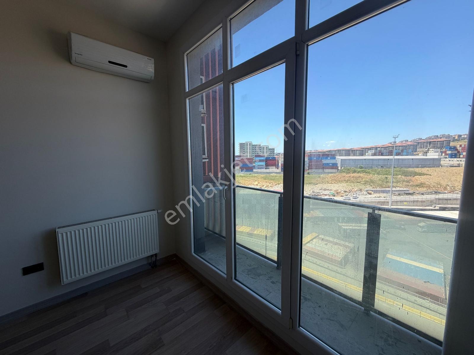 Varlı Kent'ten Ambarlı Limanı Liman Park'ta Kiralık Ofisler ! - Görsel 18