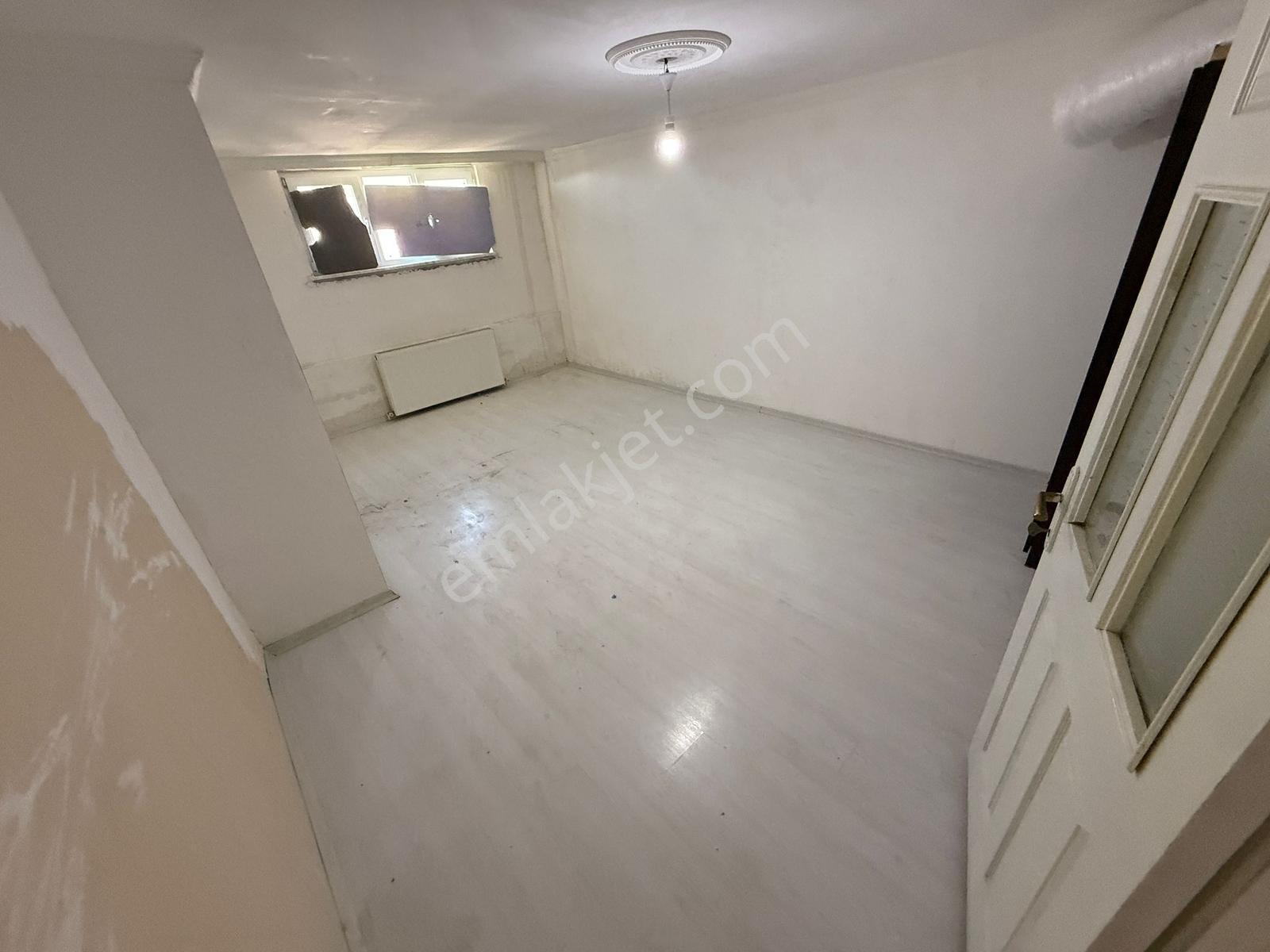 Home'dan İsmetpaşa Mah'de Bayana Kiralık 95m 2+1 Çatı Katı Daire - Görsel 29