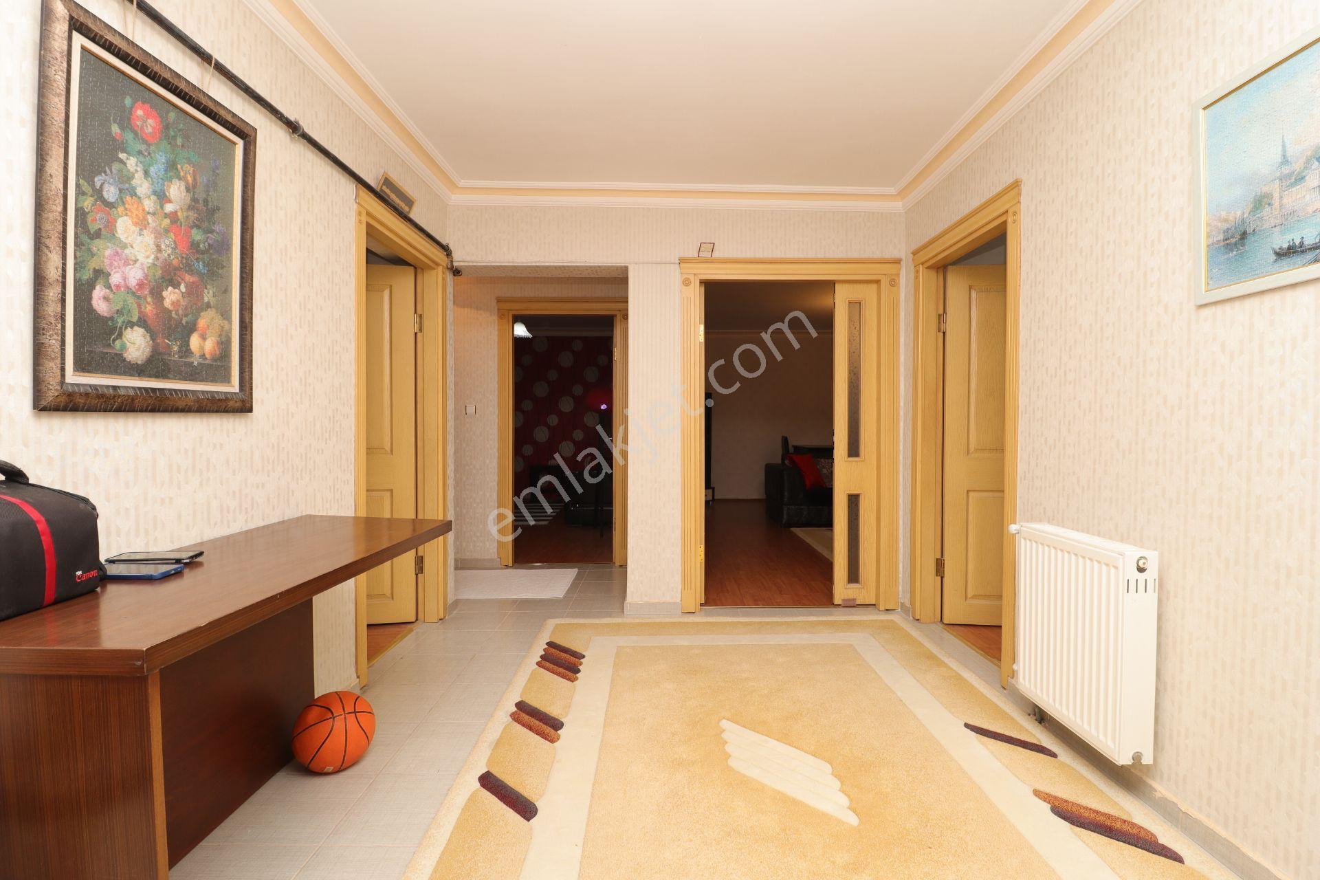 Akif'ten Atakent'te 14.cadde Ve Gimsa Yakını 3+1 Eşyalı Kiralık - Görsel 10